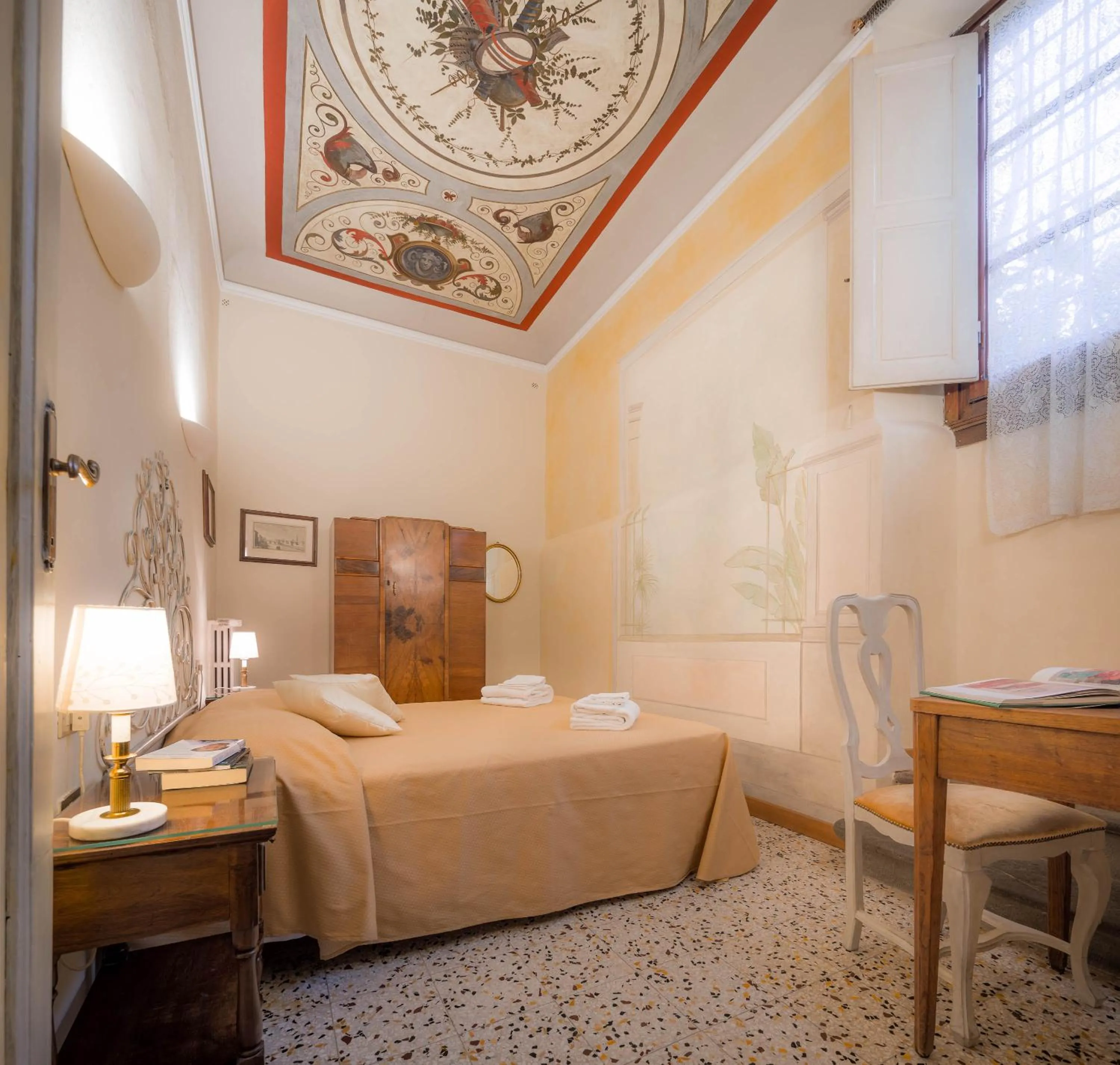 Bedroom, Bed in Novella House