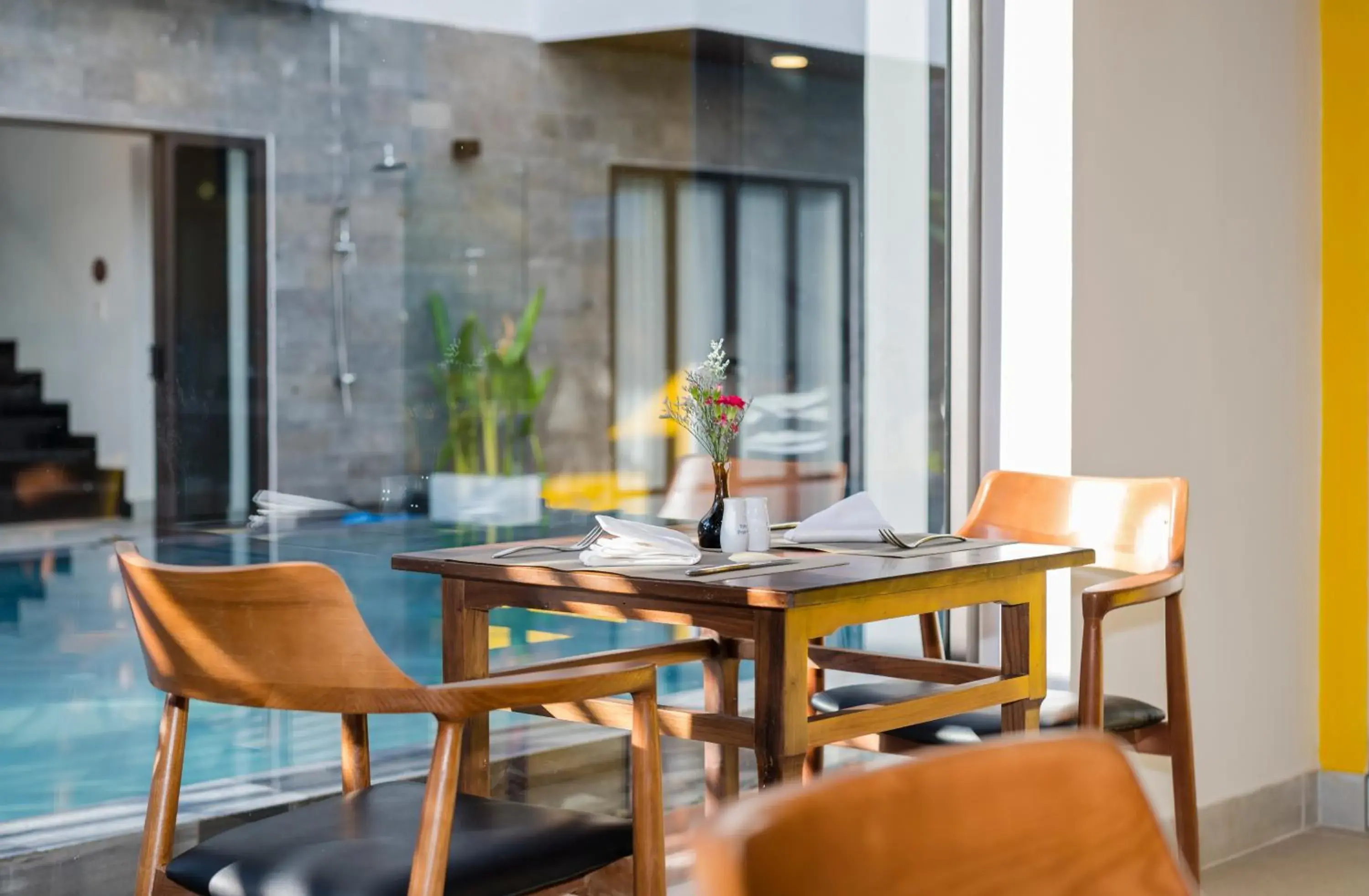 Restaurant/places to eat in December Hoi An Villa Restaurant/places to eat in December Hoi An Villa