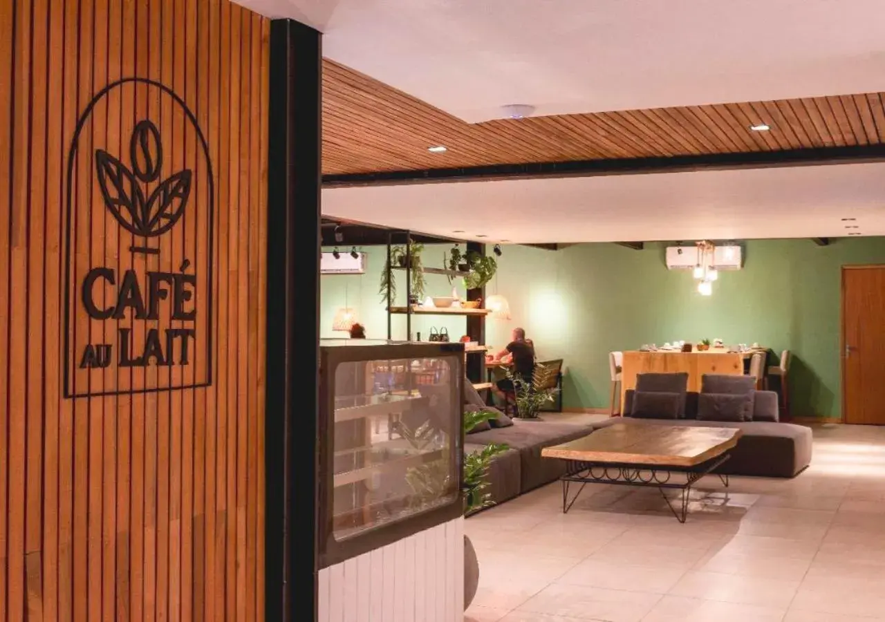 Communal lounge/ TV room, Bed in Grão Pará Petrópolis Communal lounge/ TV room, Bed in Grão Pará Petrópolis