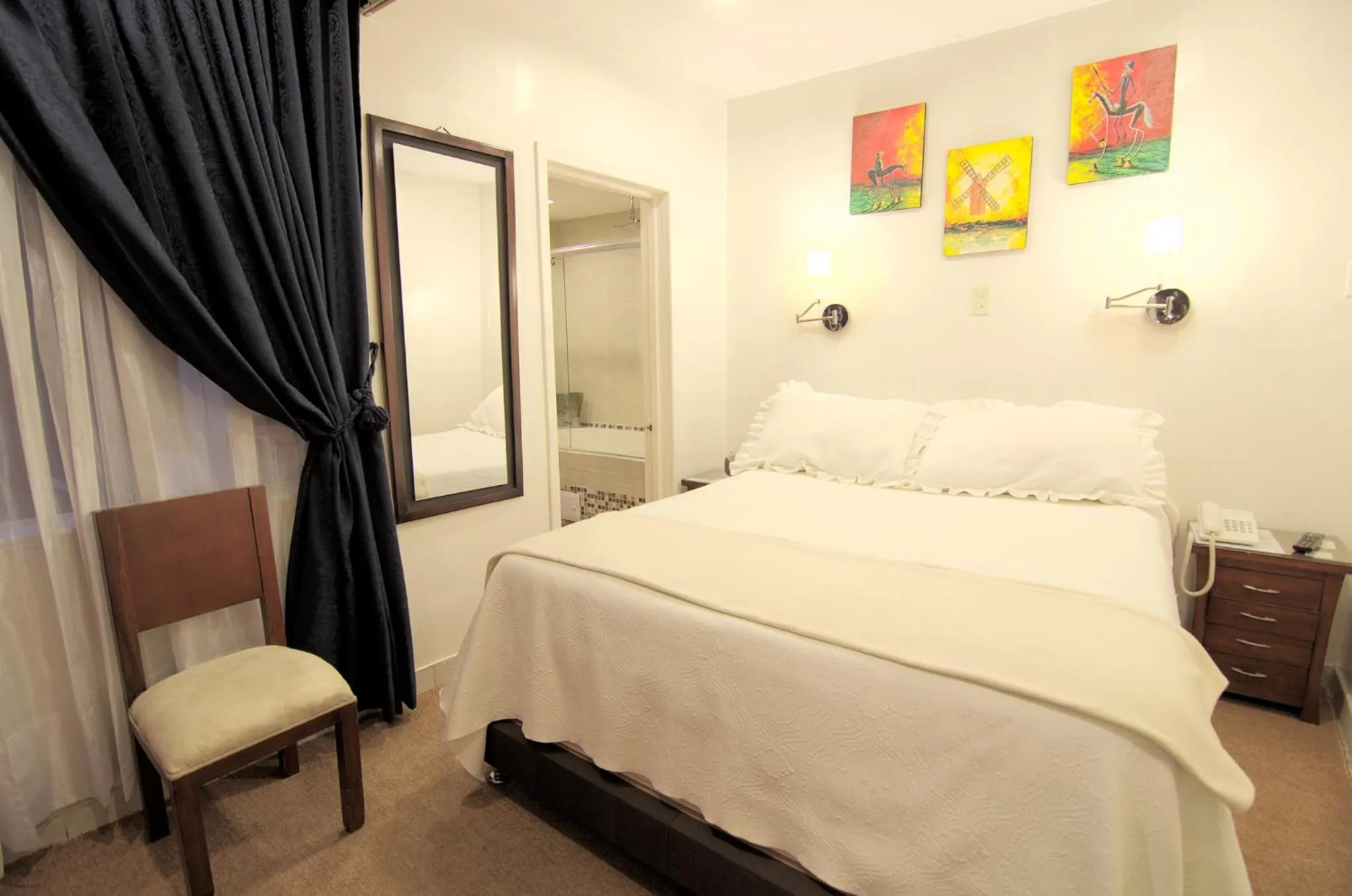 Photo of the whole room, Bed in Hotel Inter Bogotá