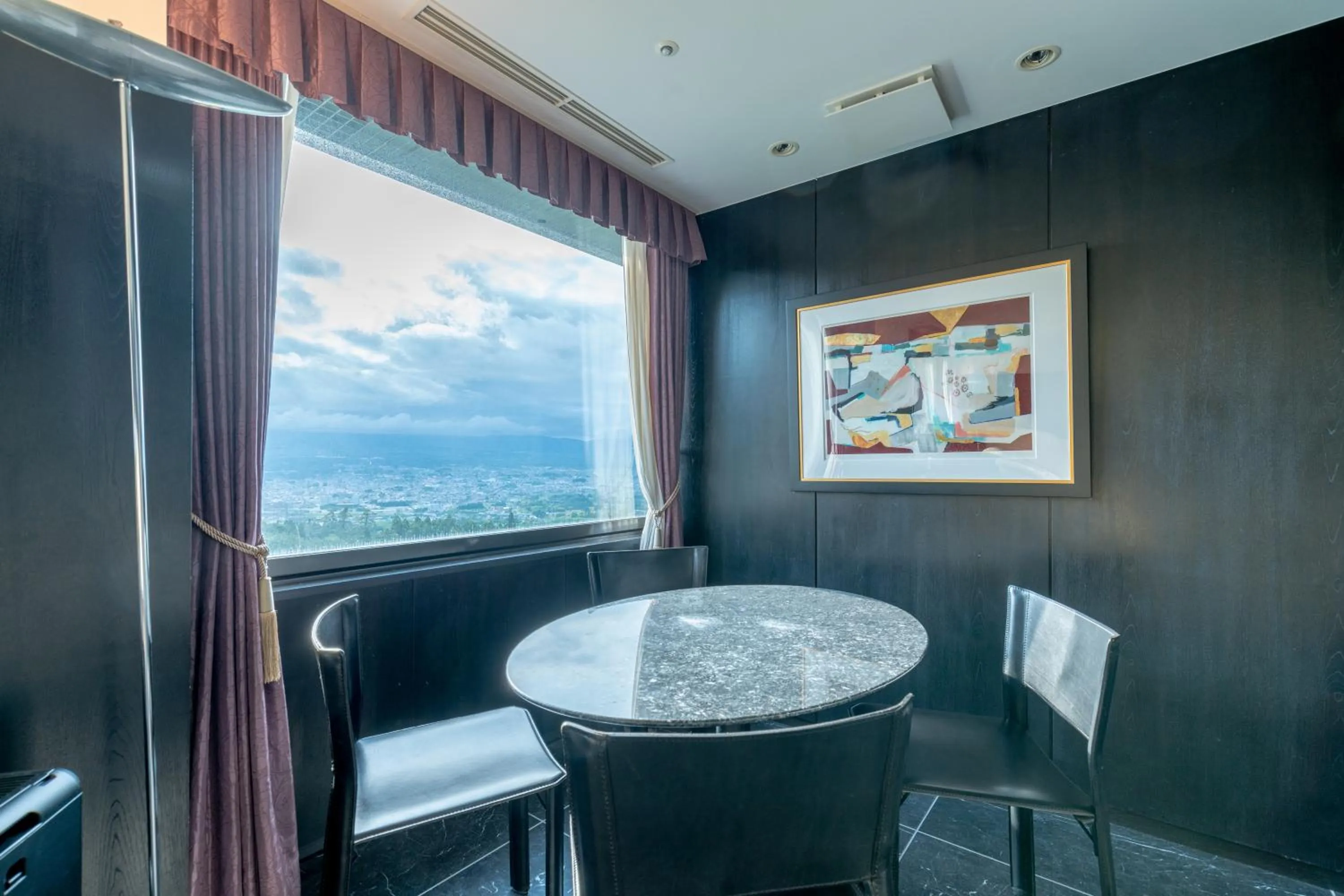 Dining area in Rembrandt Premium Fuji Gotenba