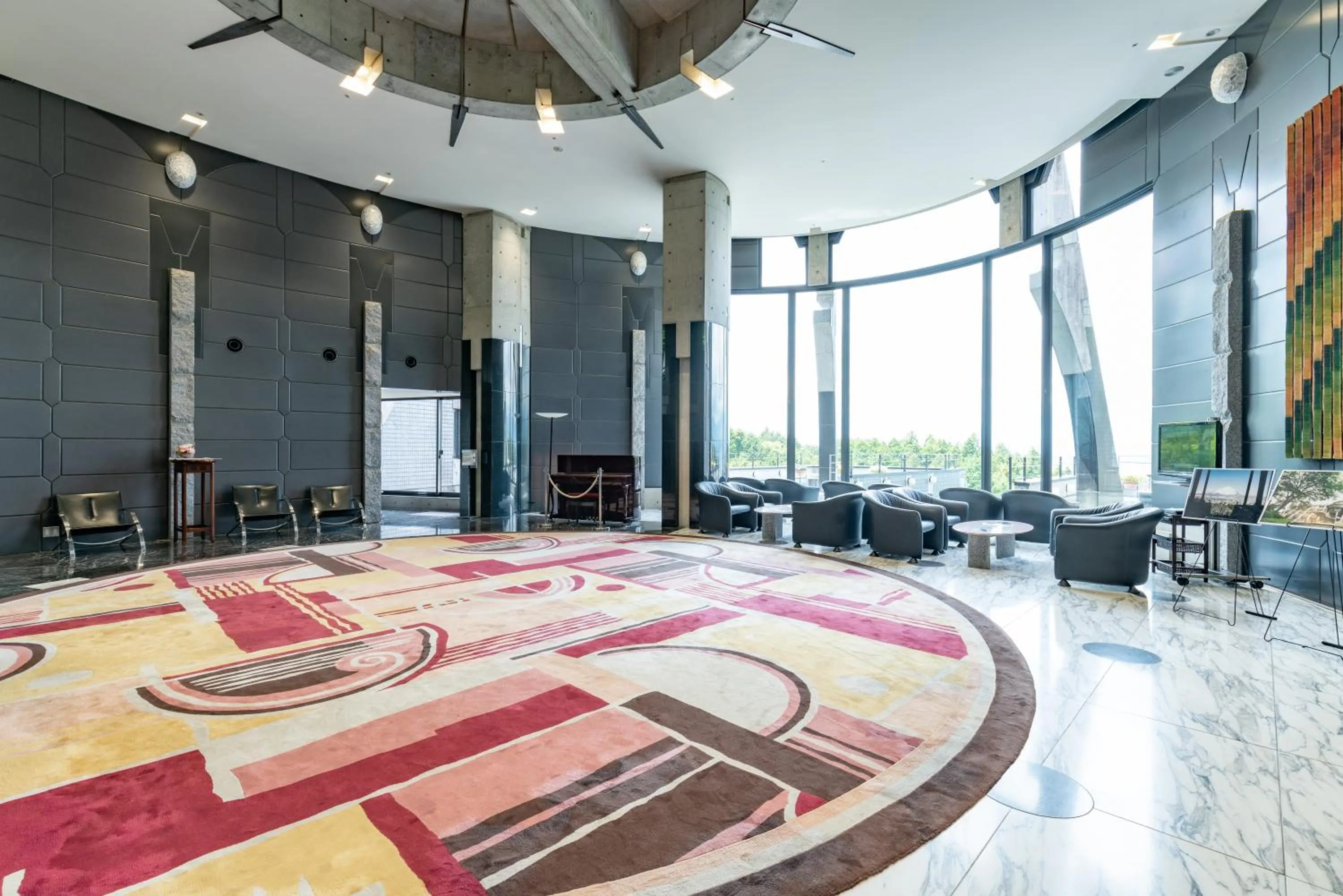 Lobby or reception in Rembrandt Premium Fuji Gotenba