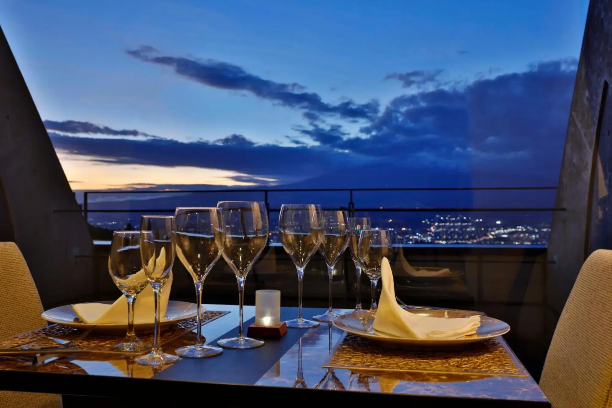 Restaurant/places to eat in Rembrandt Premium Fuji Gotenba Restaurant/places to eat in Rembrandt Premium Fuji Gotenba