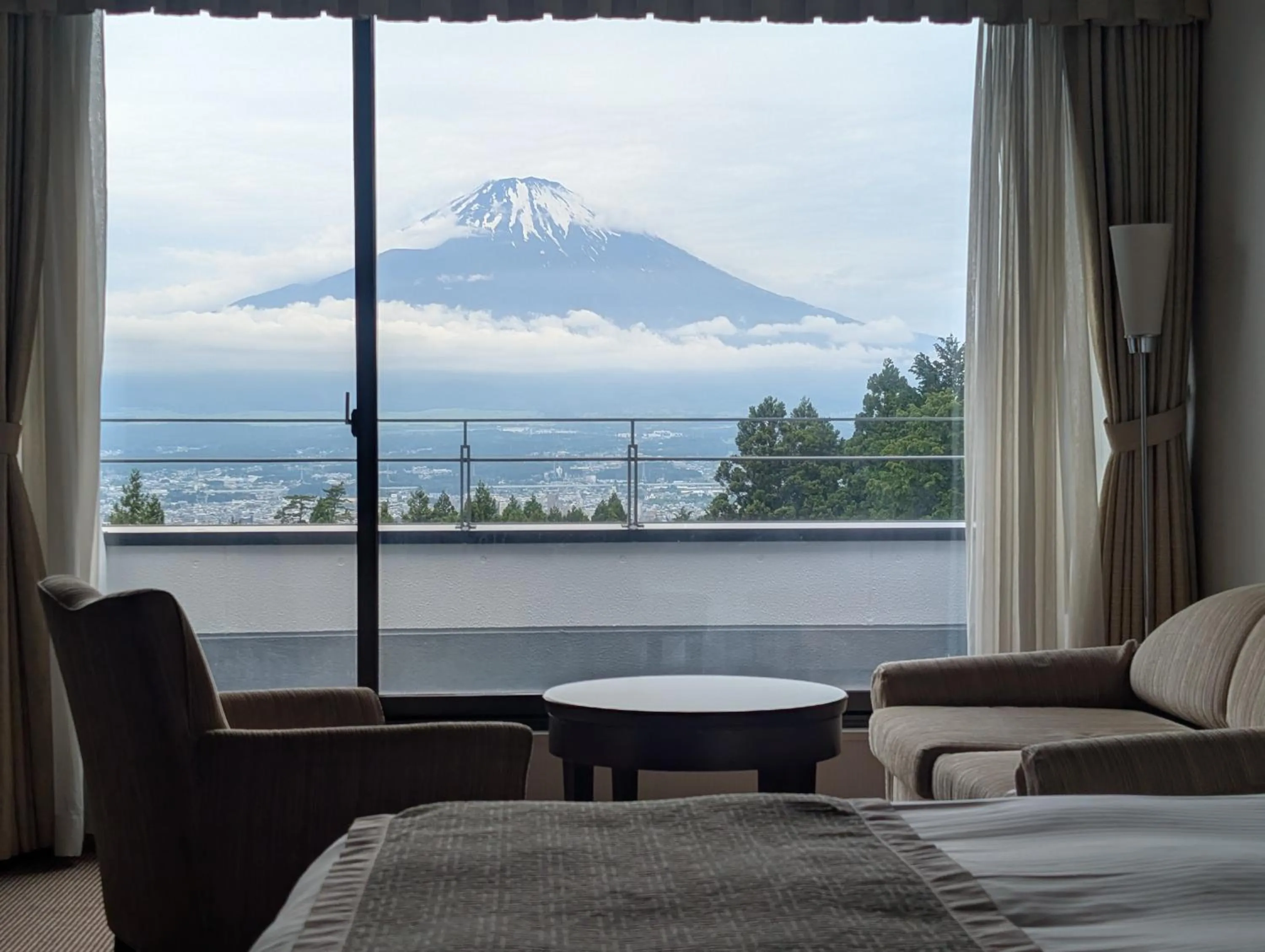 Photo of the whole room, Bed in Rembrandt Premium Fuji Gotenba