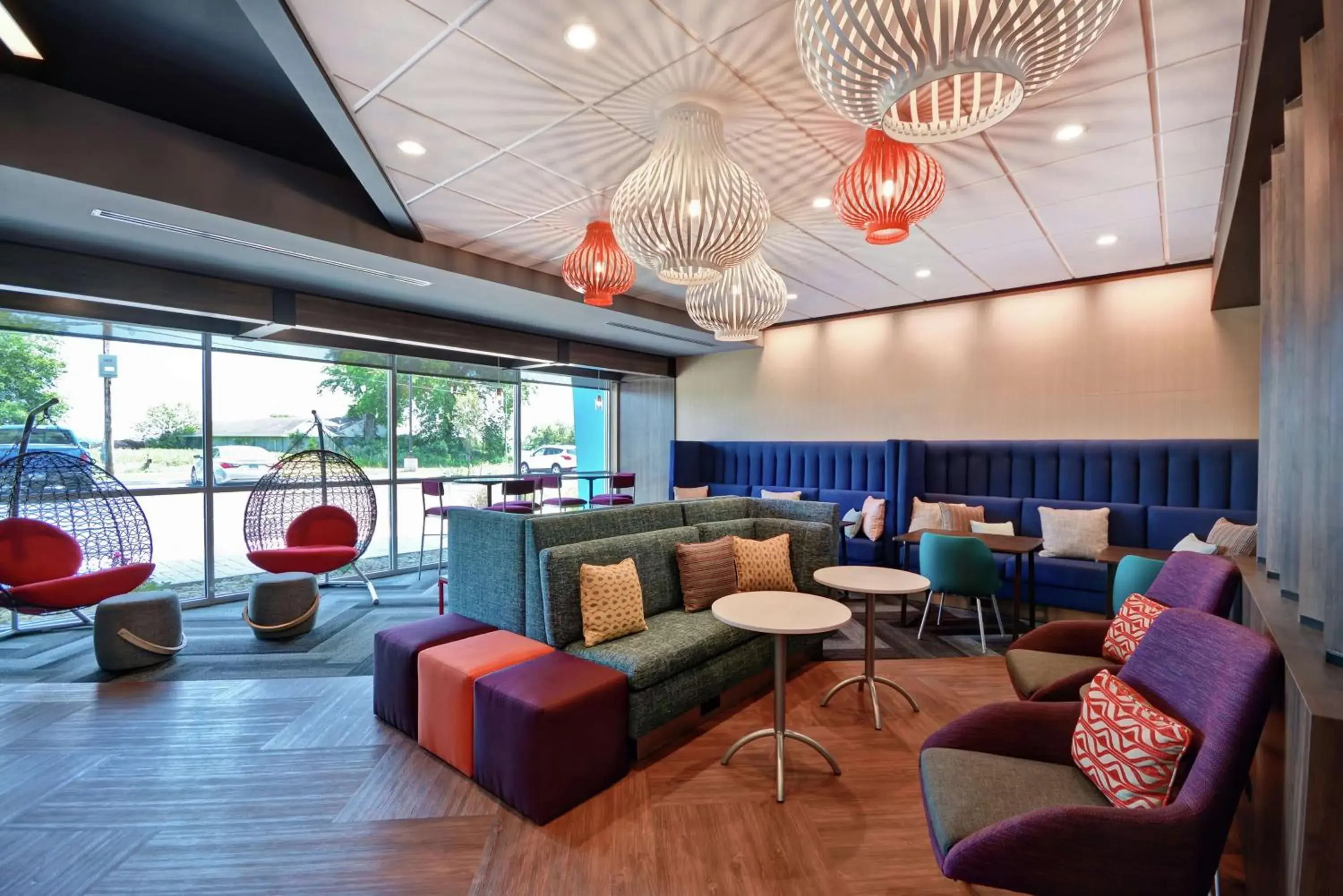 Lobby or reception in Tru By Hilton Denver, PA Lobby or reception in Tru By Hilton Denver, PA