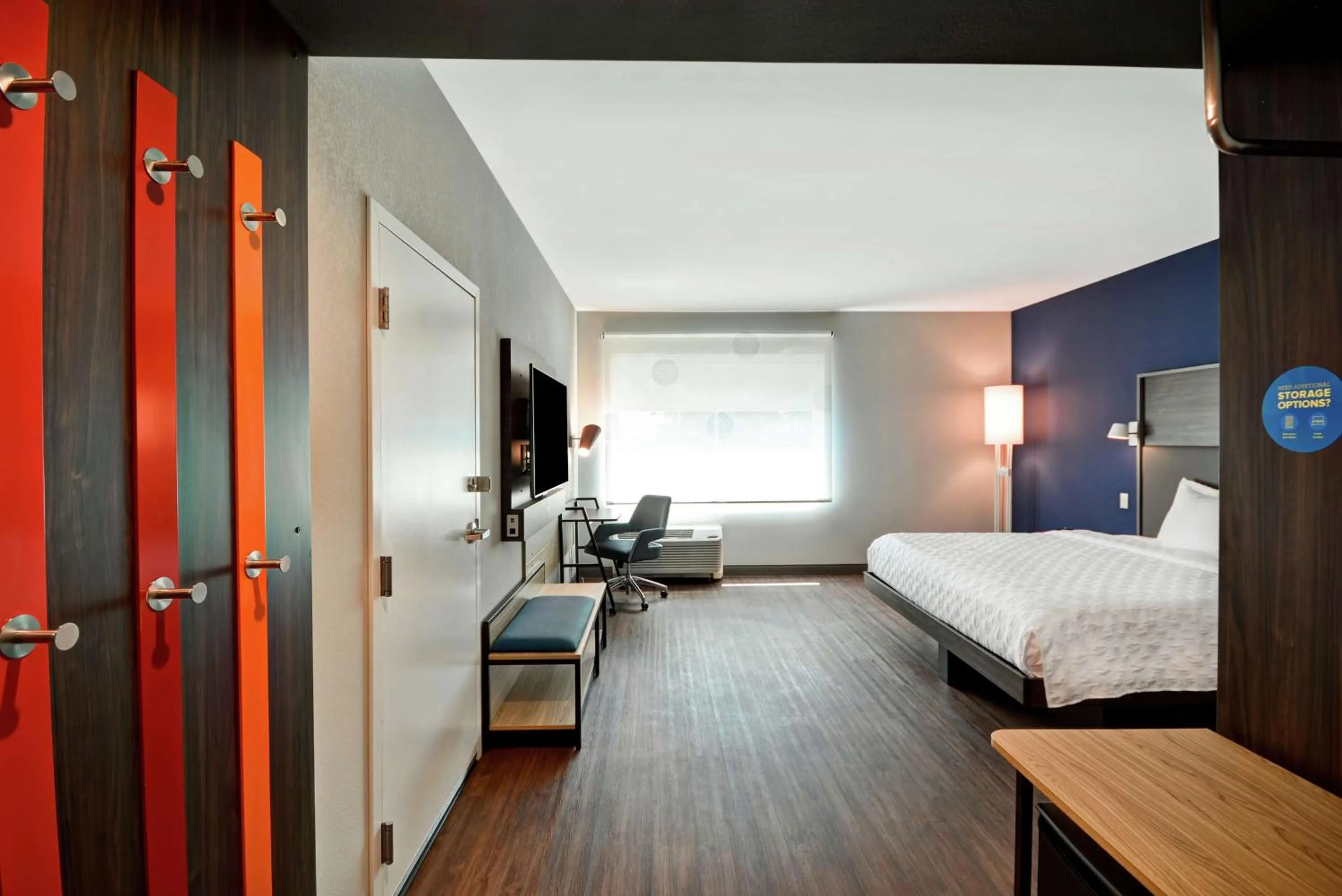 Bedroom, Bed in Tru By Hilton Denver, PA