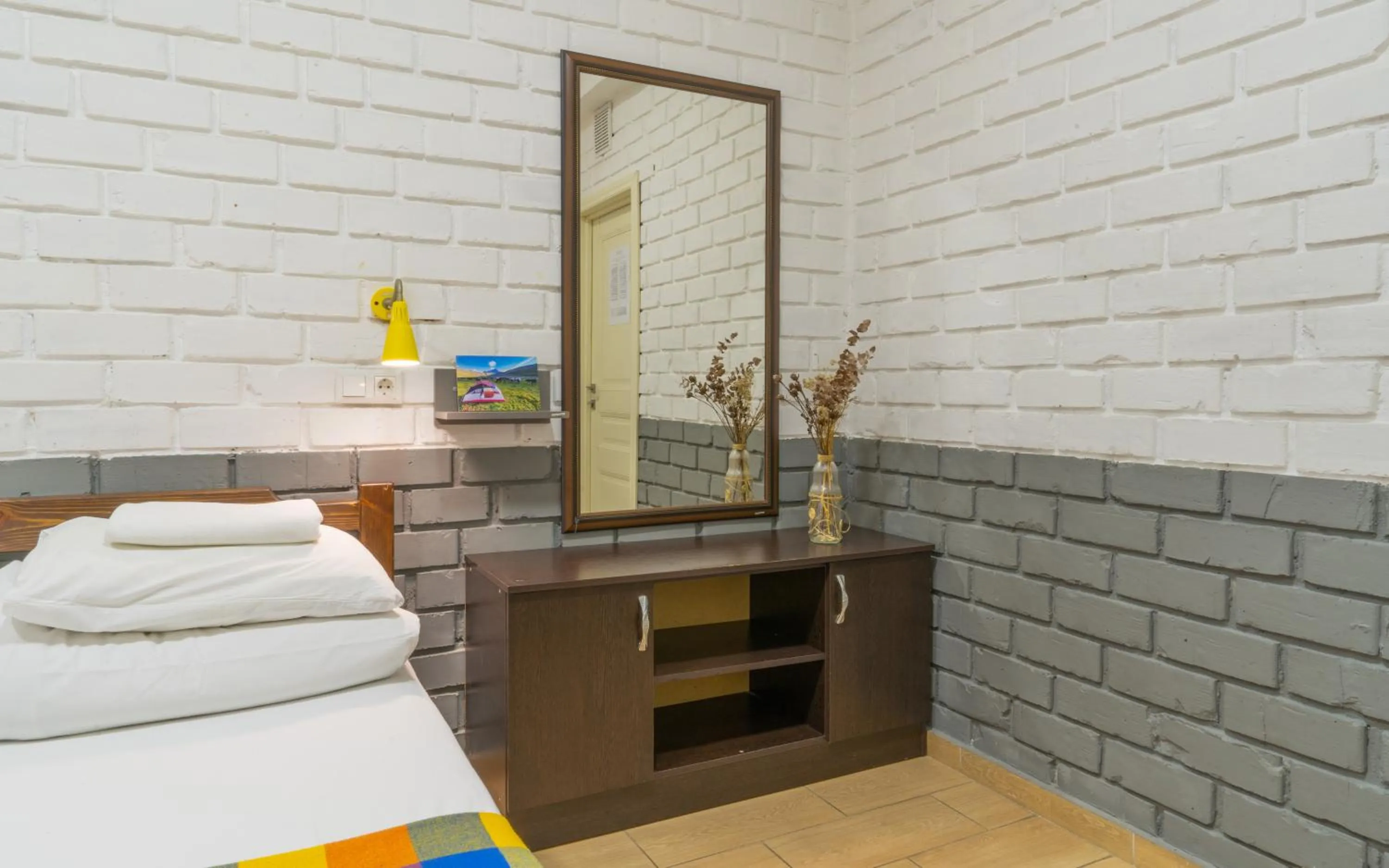 hair dresser, Bed in ololoFreelander Hostel&Coworking