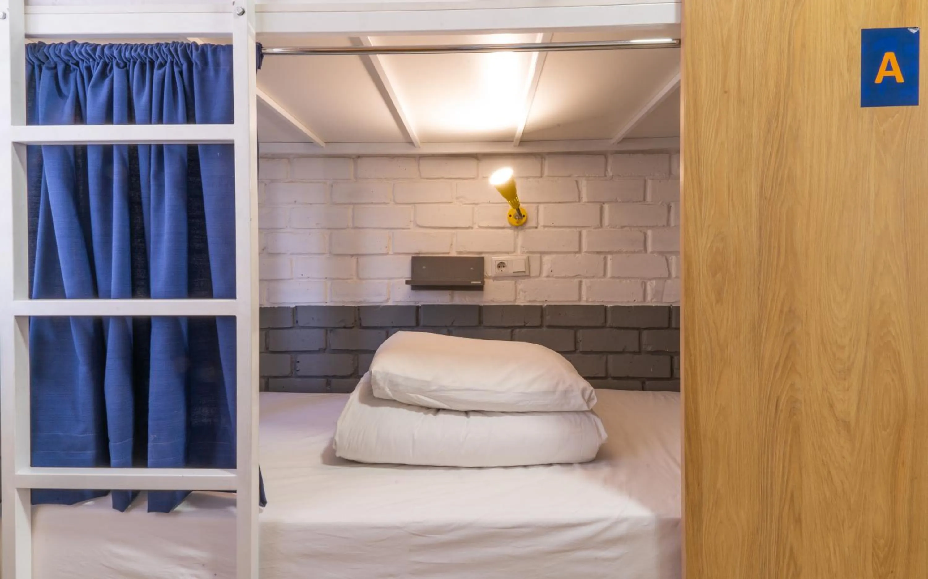Bed in ololoFreelander Hostel&Coworking