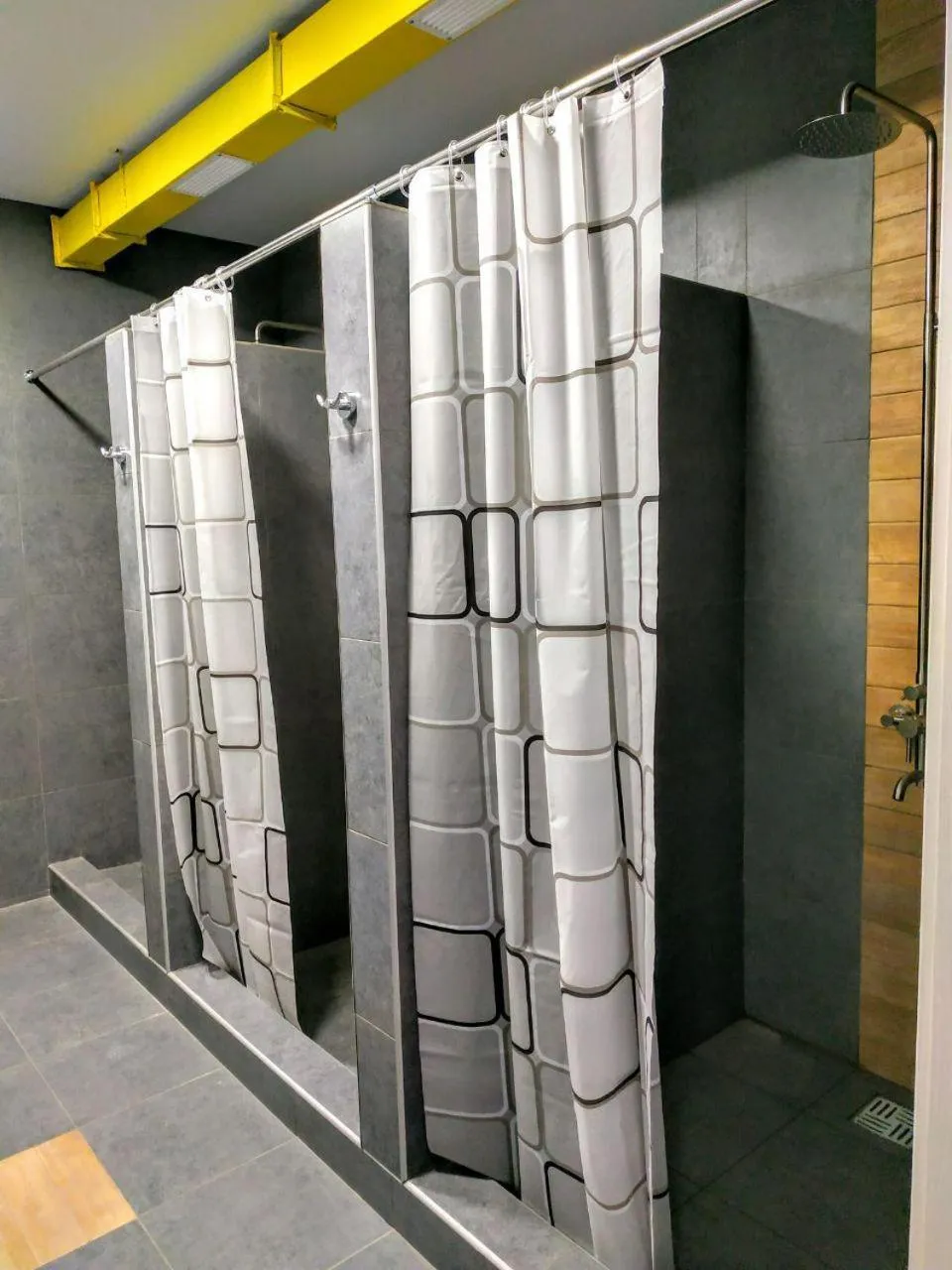 Shower in ololoFreelander Hostel&Coworking