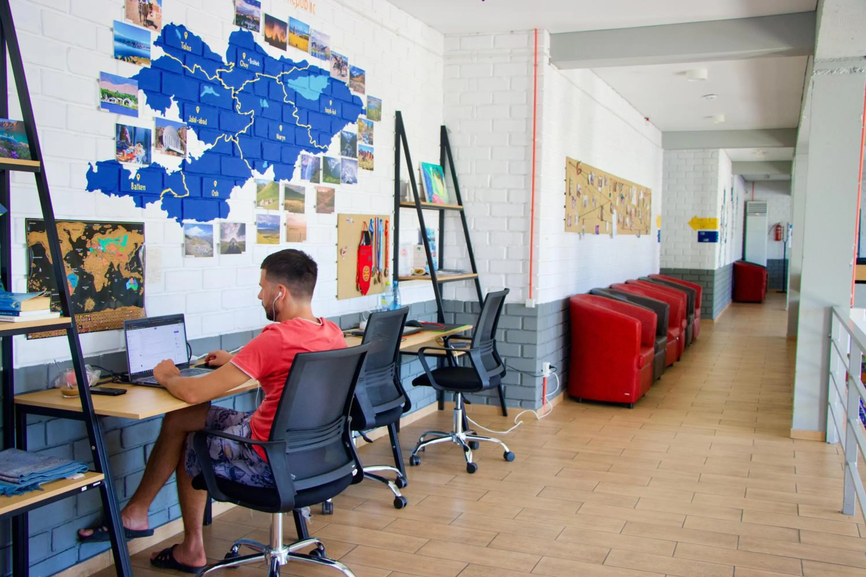 Seating area in ololoFreelander Hostel&Coworking