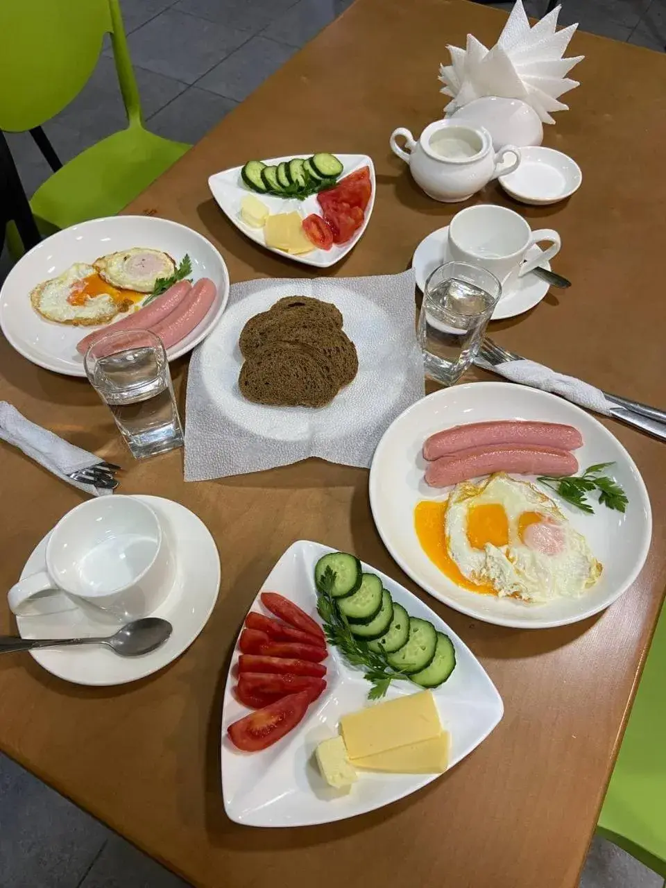 Breakfast in ololoFreelander Hostel&Coworking Breakfast in ololoFreelander Hostel&Coworking