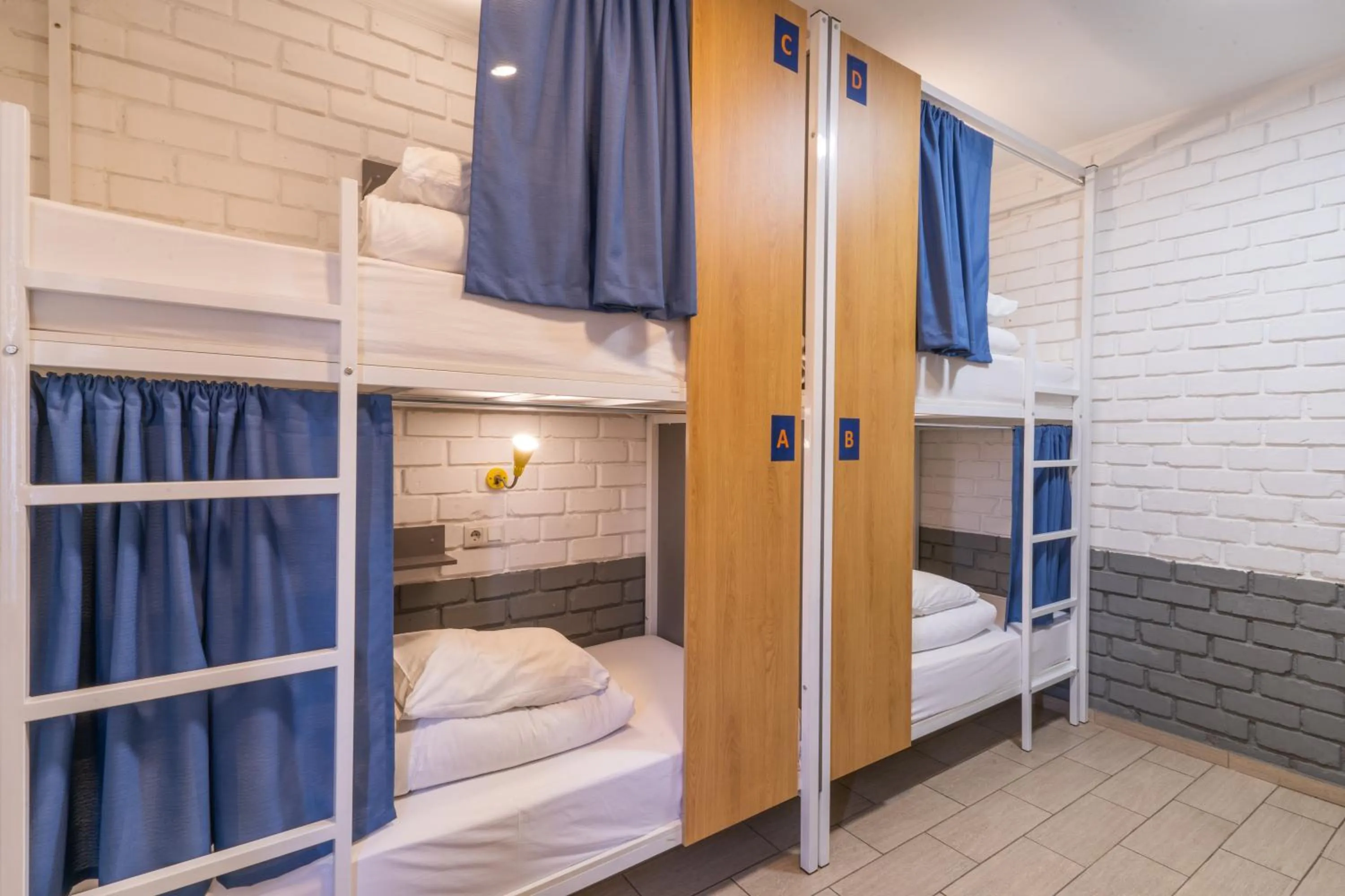 bunk bed, Bed in ololoFreelander Hostel&Coworking