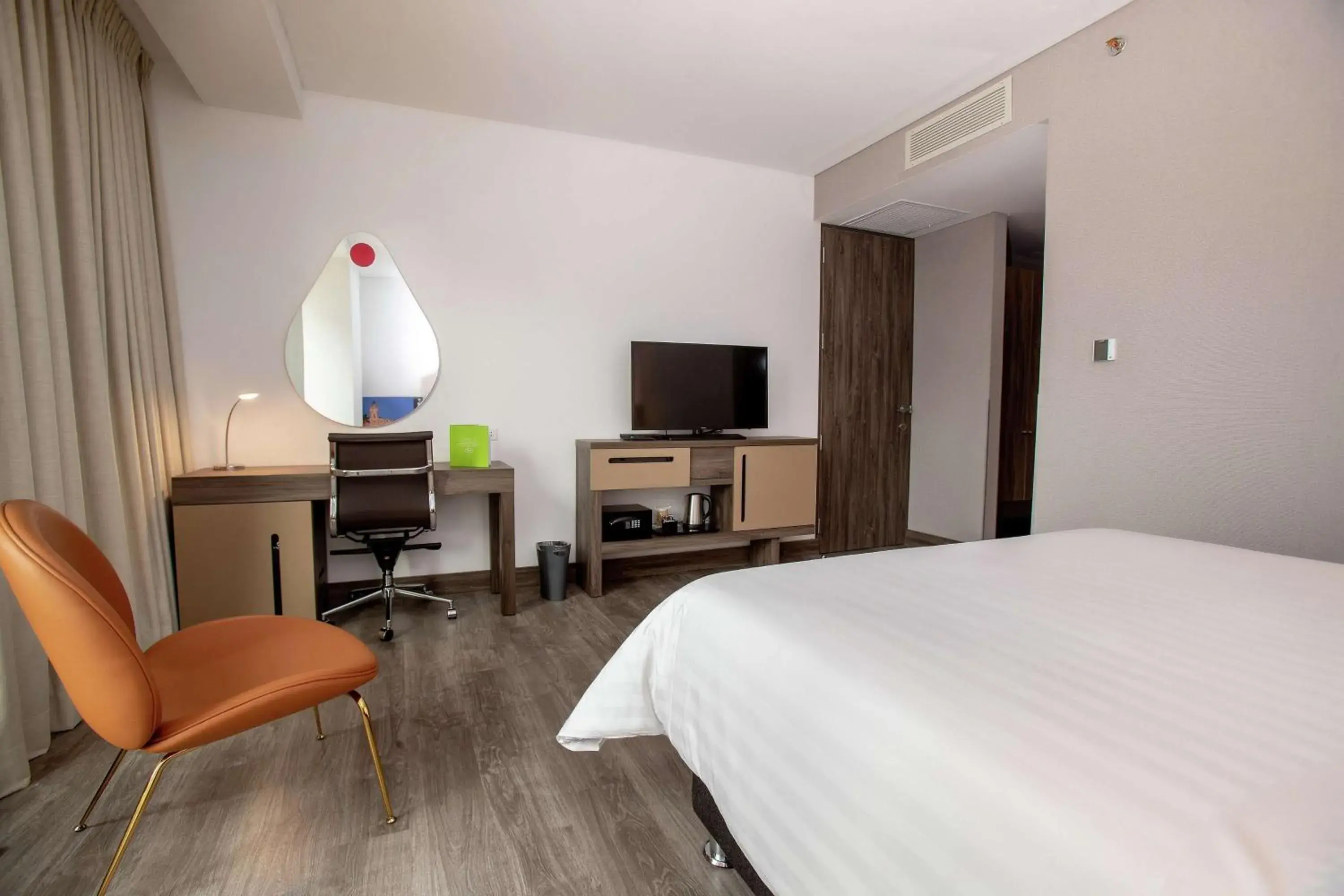 Bedroom, Bed in Hampton By Hilton Lima San Isidro Bedroom, Bed in Hampton By Hilton Lima San Isidro