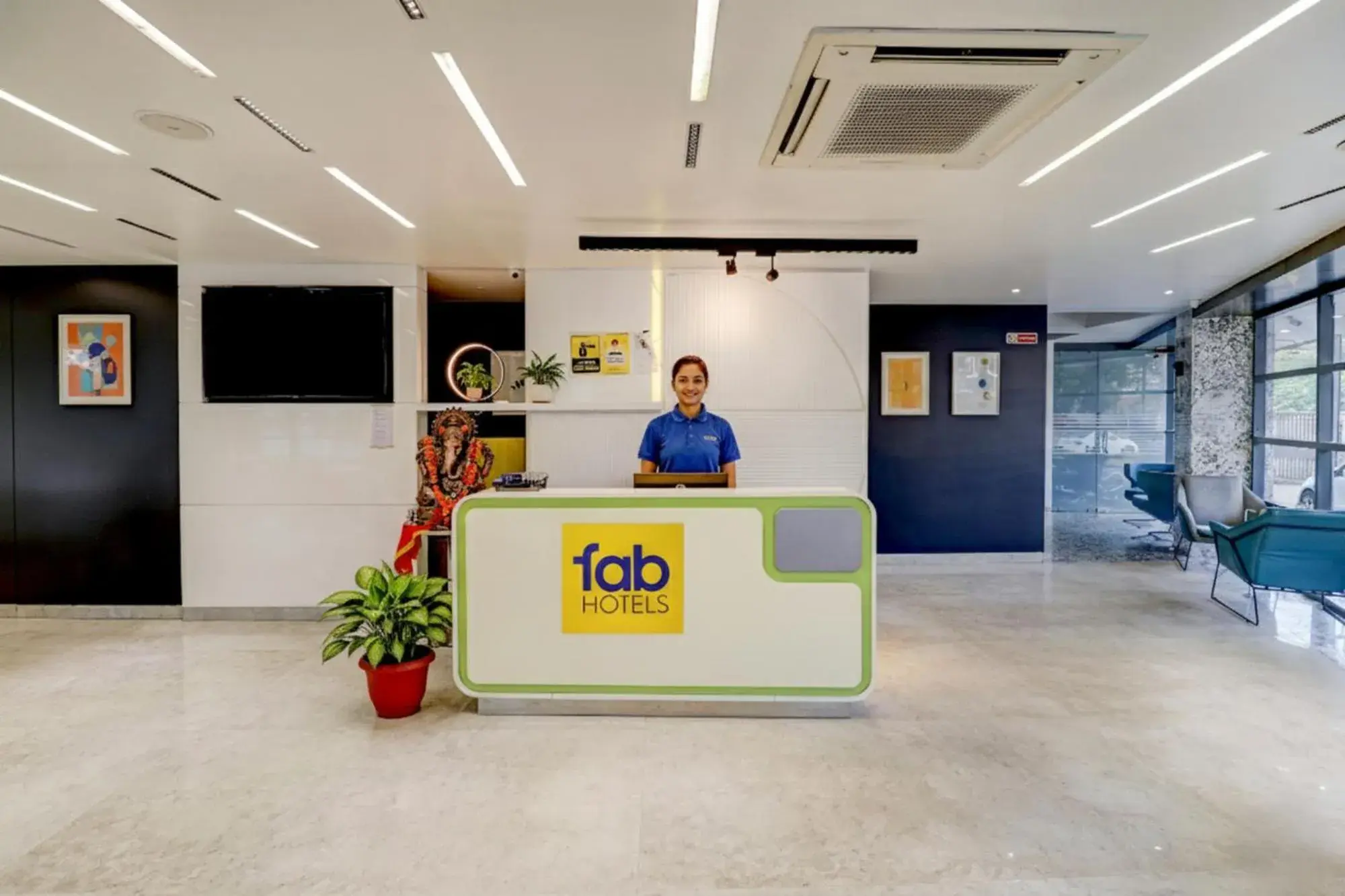 Lobby or reception in FabHotel Prime Oasis Blue - Near Chetak Bridge Lobby or reception in FabHotel Prime Oasis Blue - Near Chetak Bridge