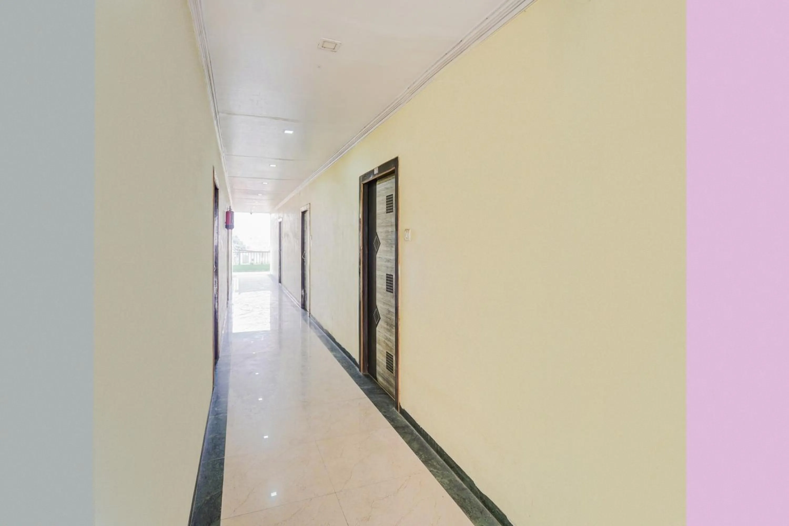 Lobby or reception in Super Hotel O Darbhanga Near Khanka Chowk