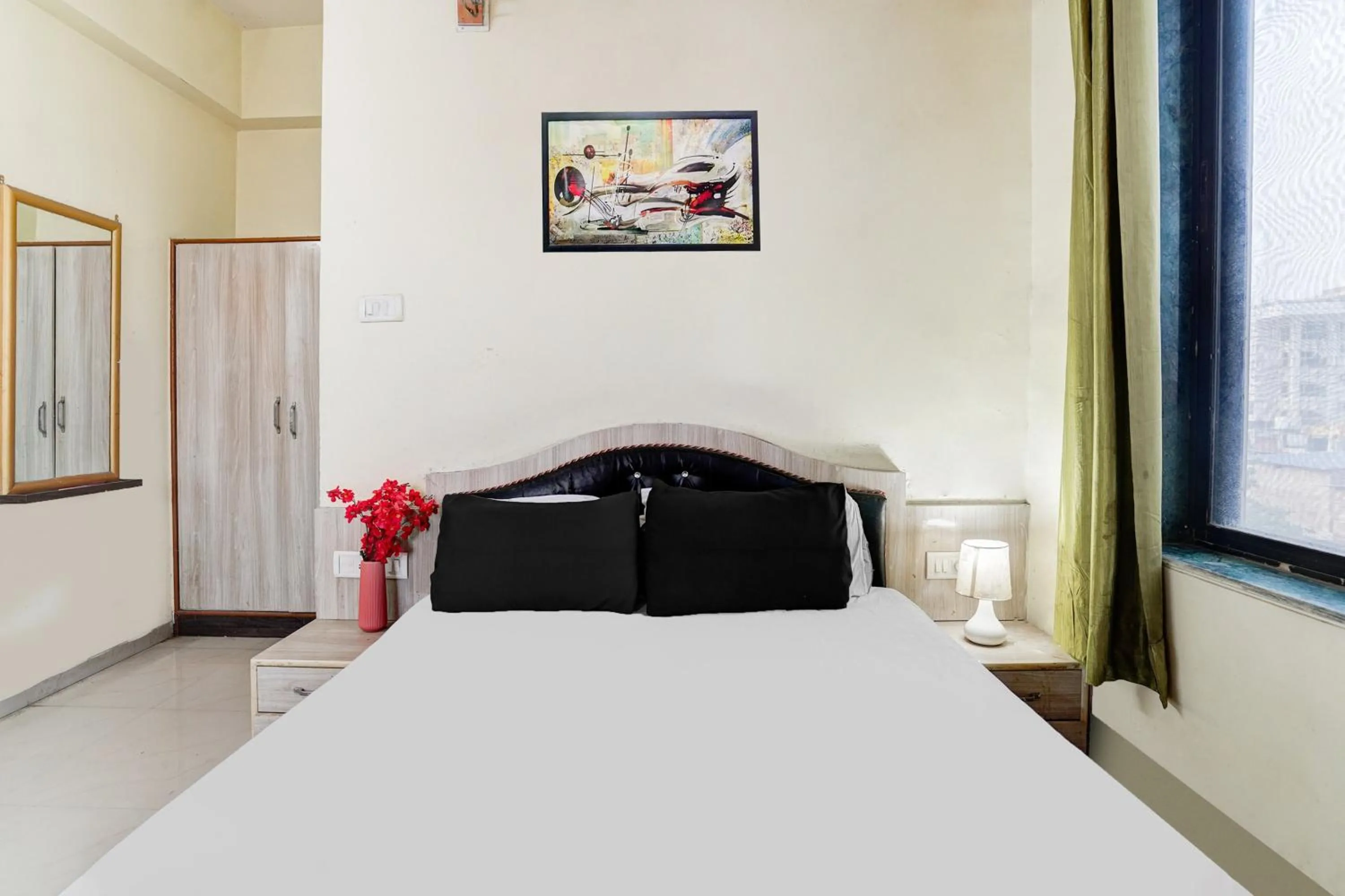 Bedroom, Bed in Super Hotel O Darbhanga Near Khanka Chowk