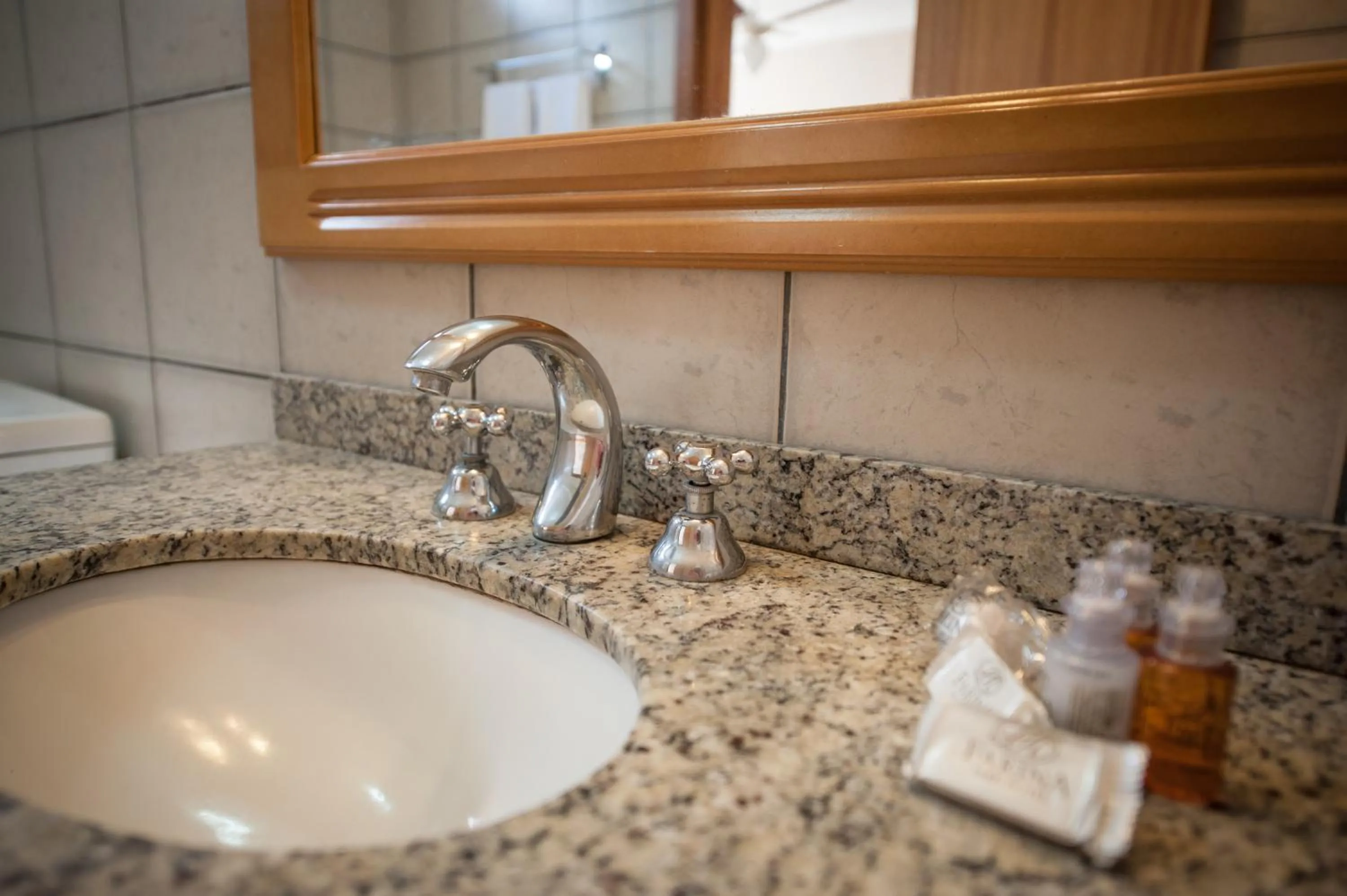 Bathroom in Farina Park Hotel