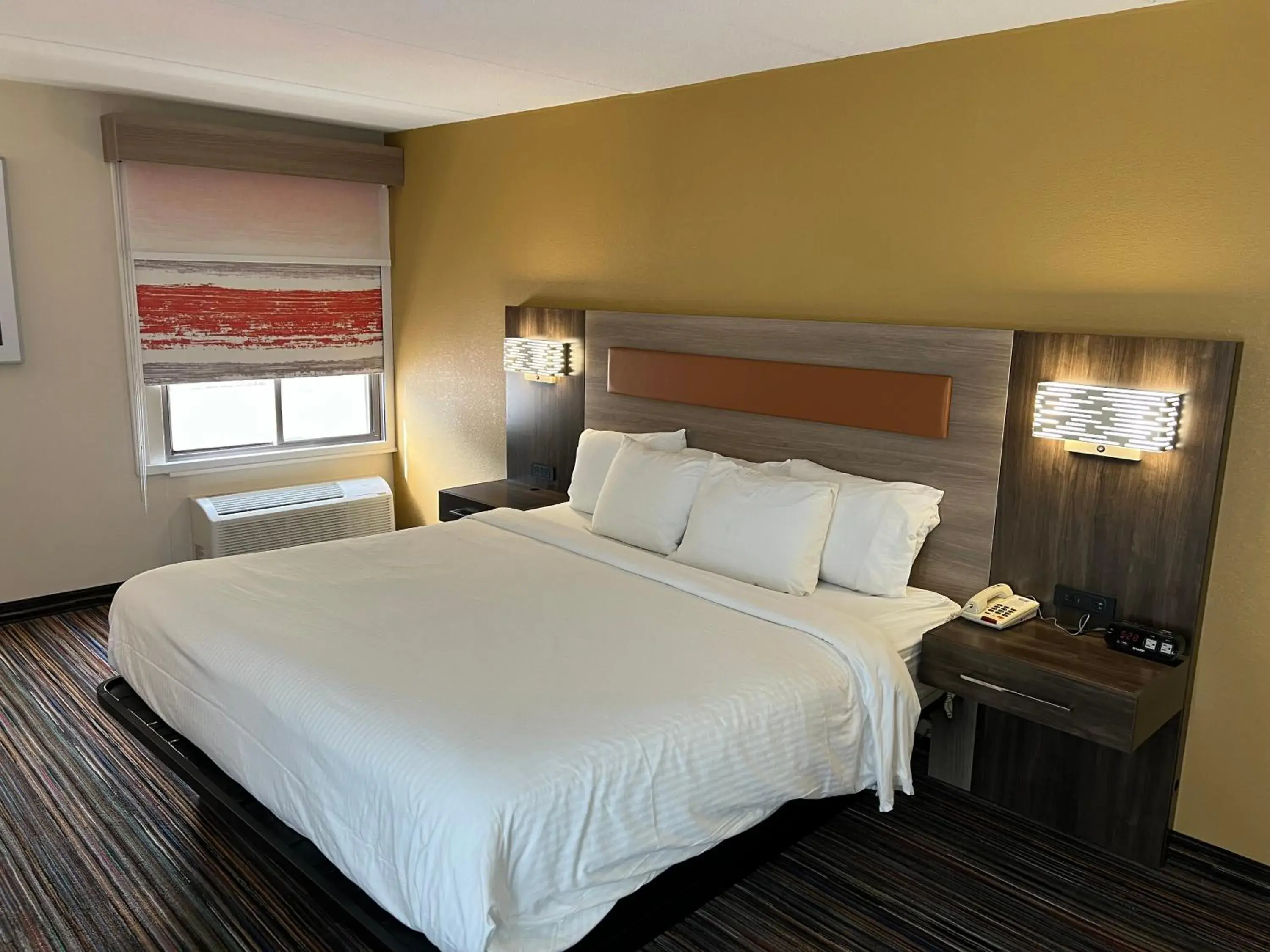 Bed in Rodeway Inn Little Falls Bed in Rodeway Inn Little Falls