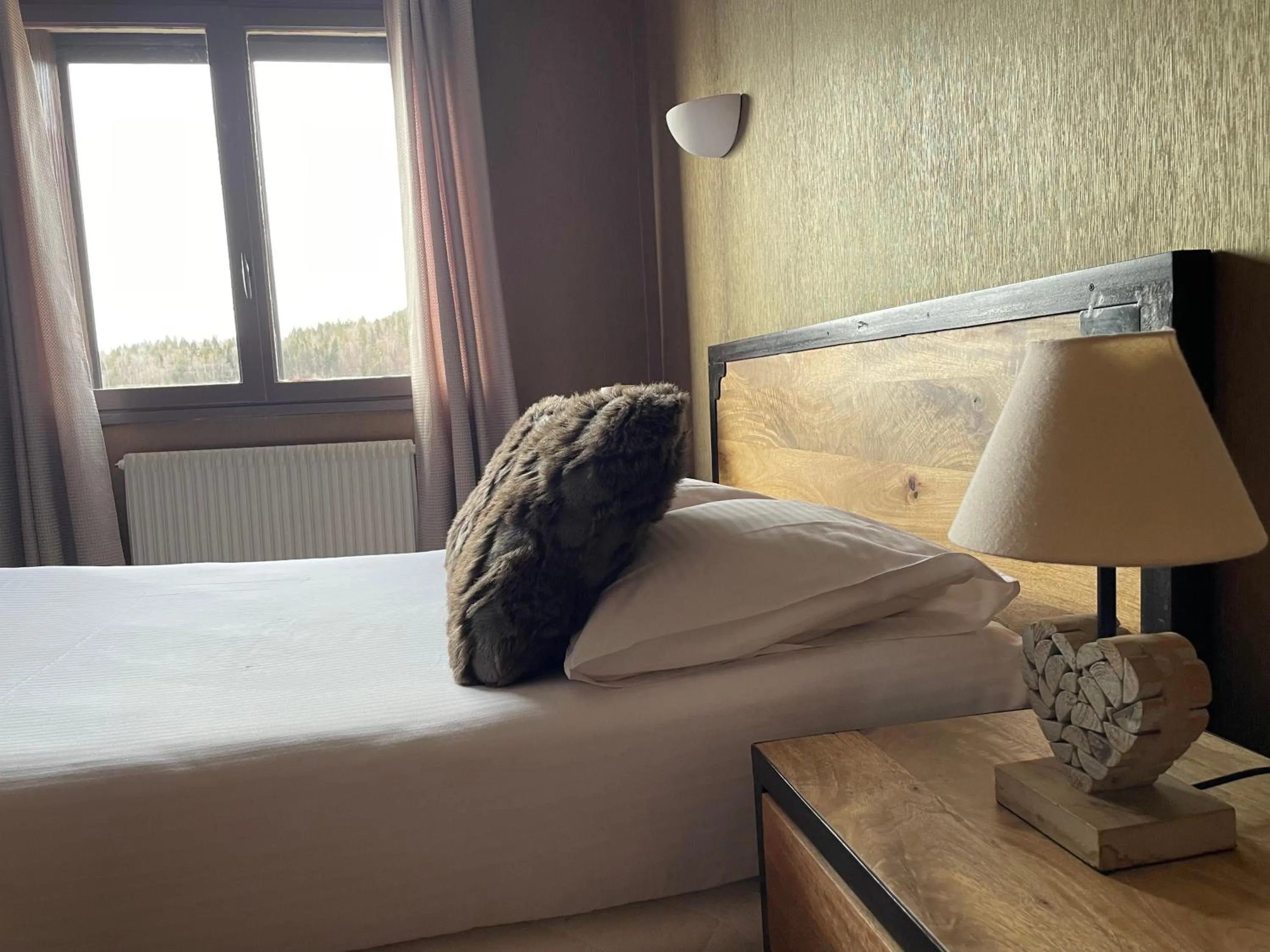 Bed in Hôtel La Redoute