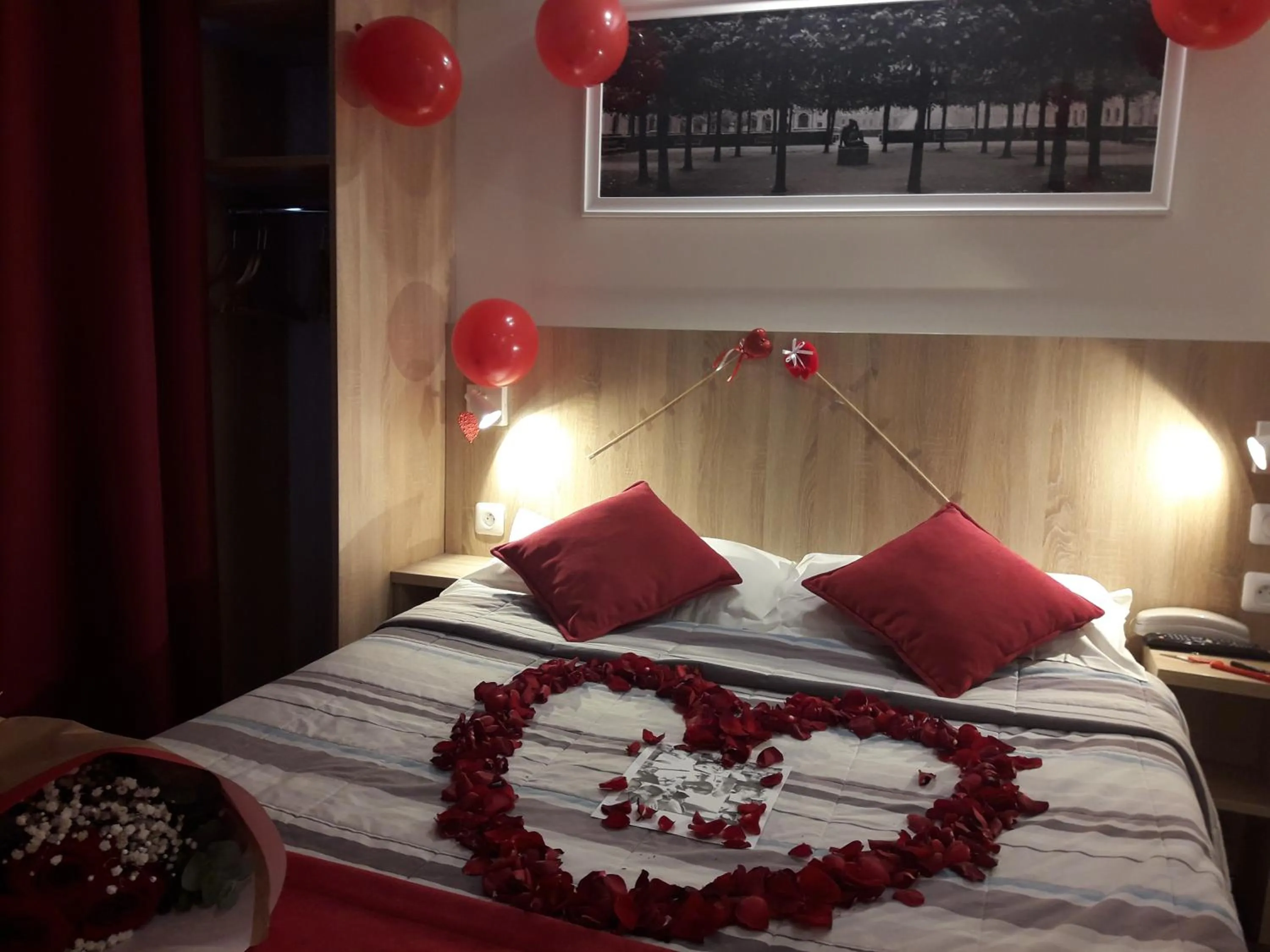 Bed in Hôtel Mazagran