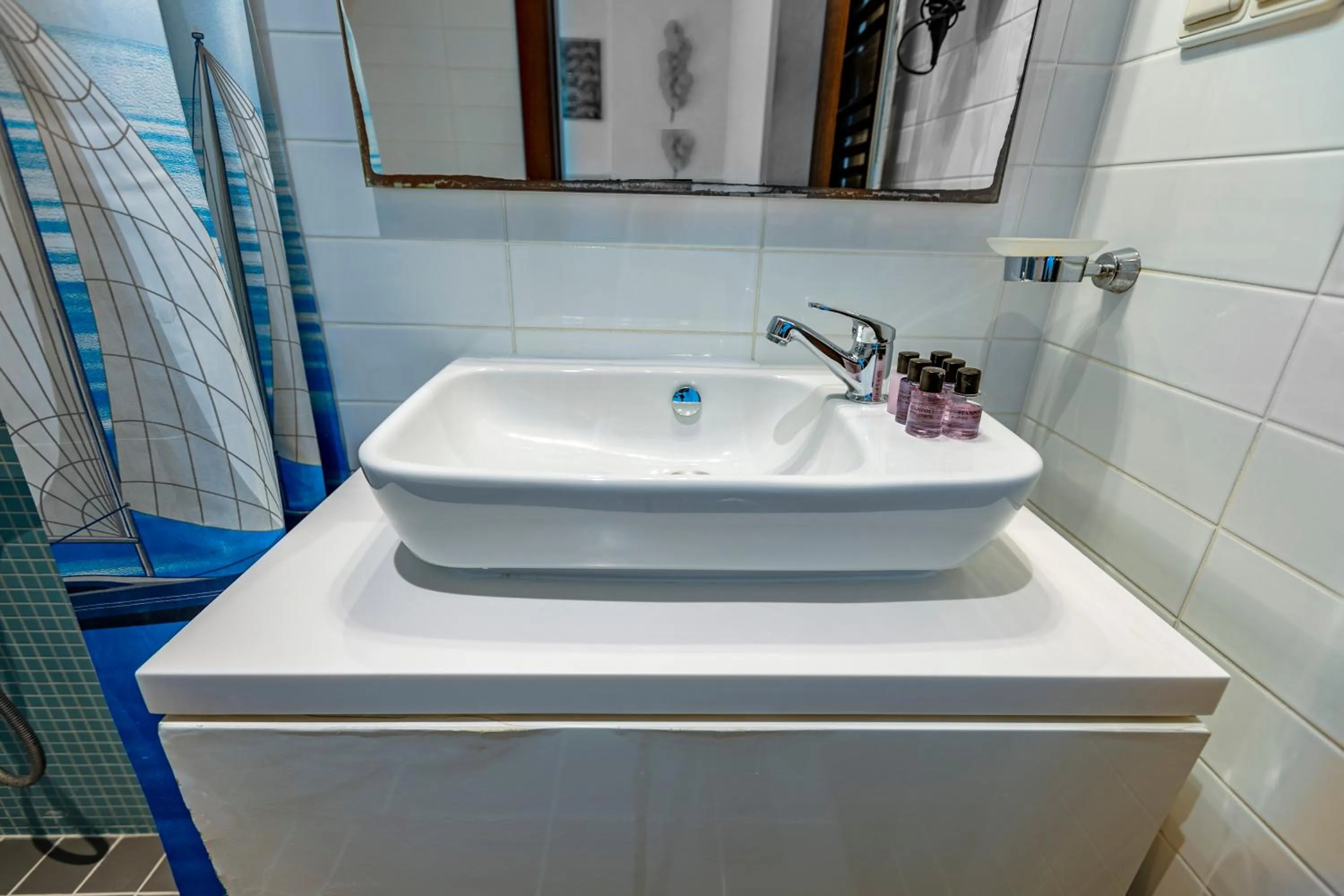 Bathroom in Stanpoli Hostel