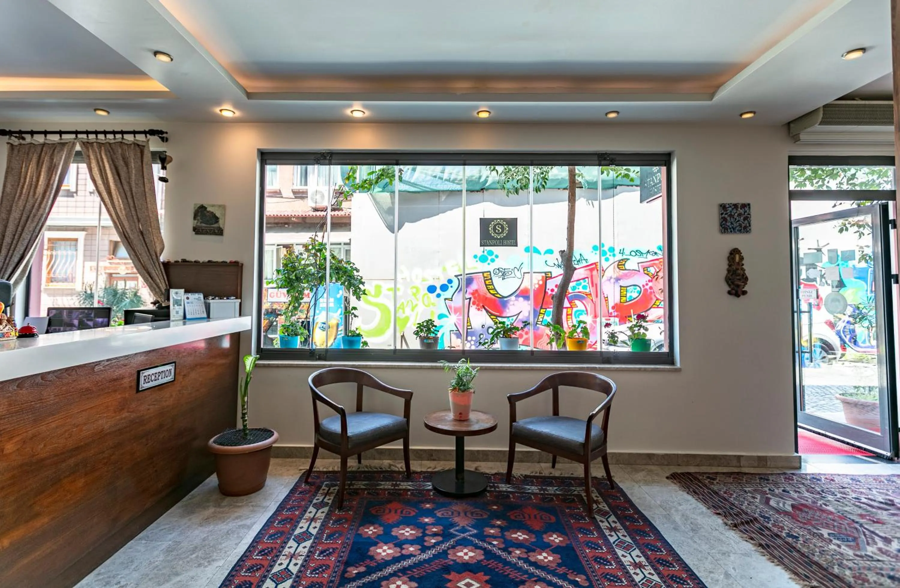 Lobby or reception in Stanpoli Hostel