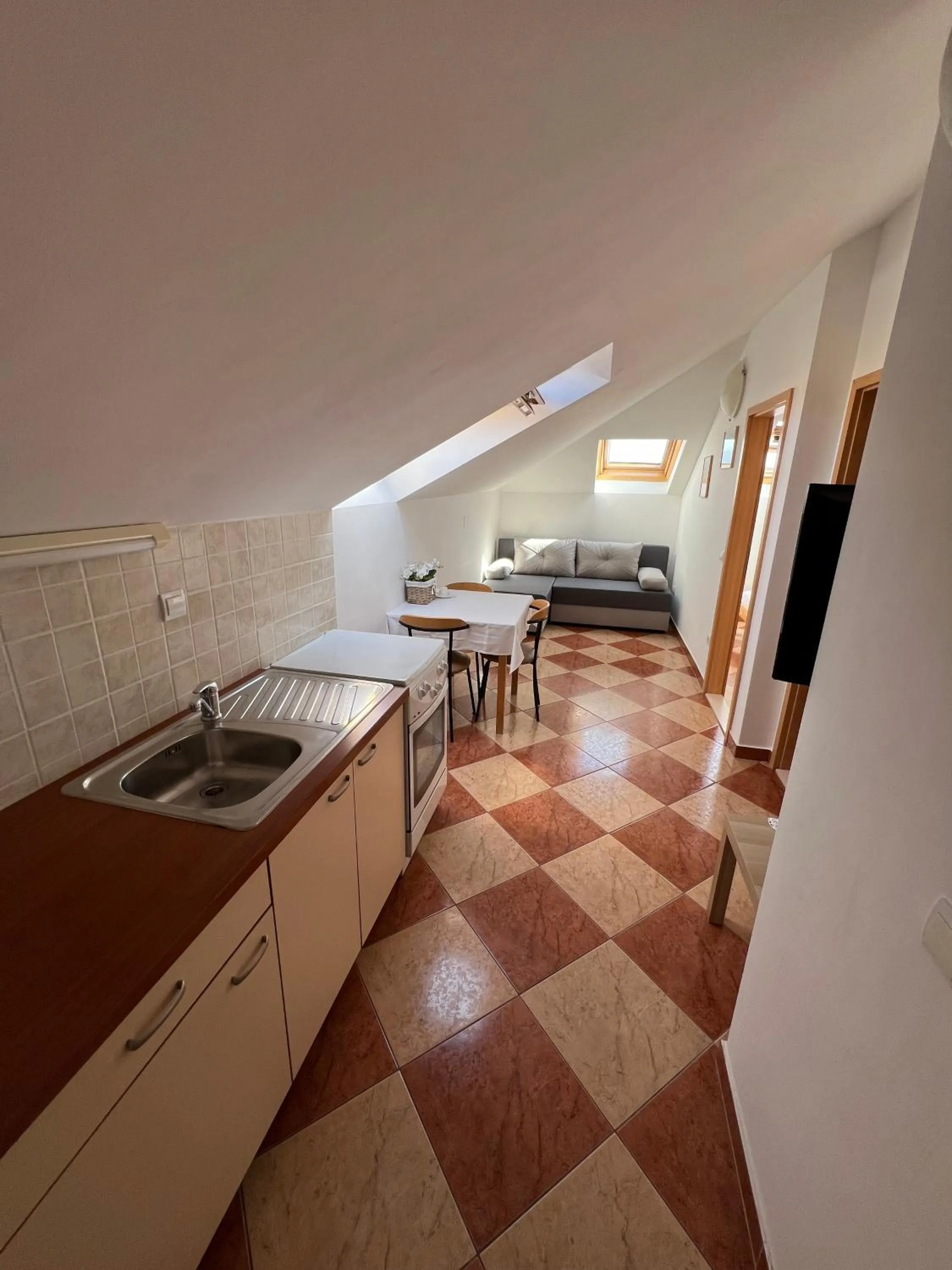 Kitchen or kitchenette in Apartments and Rooms Katija & Egon