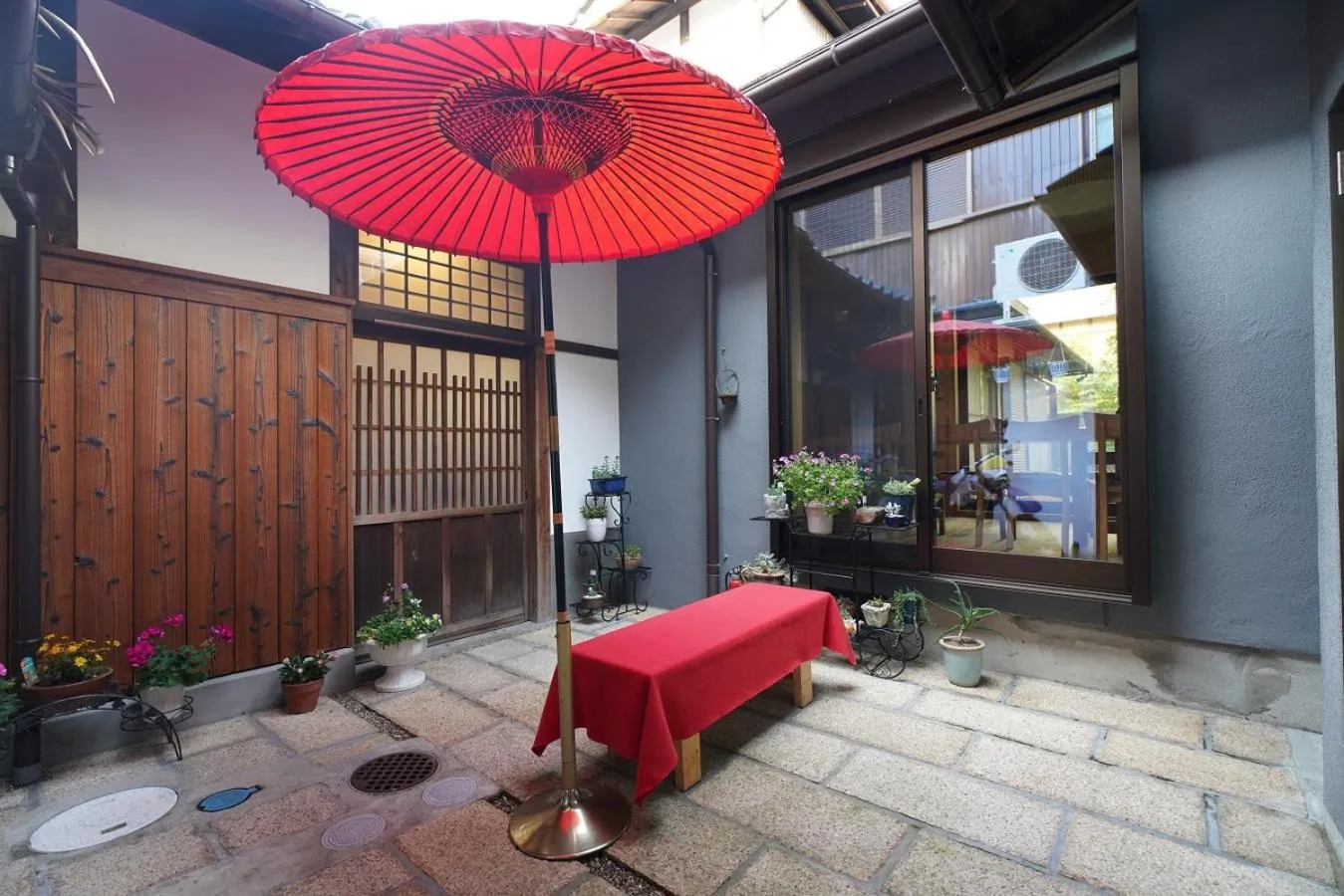 Garden in Uji Tea Inn