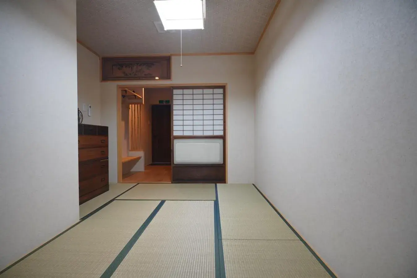 Triple Room with Private Bathroom - single occupancy in Uji Tea Inn Triple Room with Private Bathroom - single occupancy in Uji Tea Inn