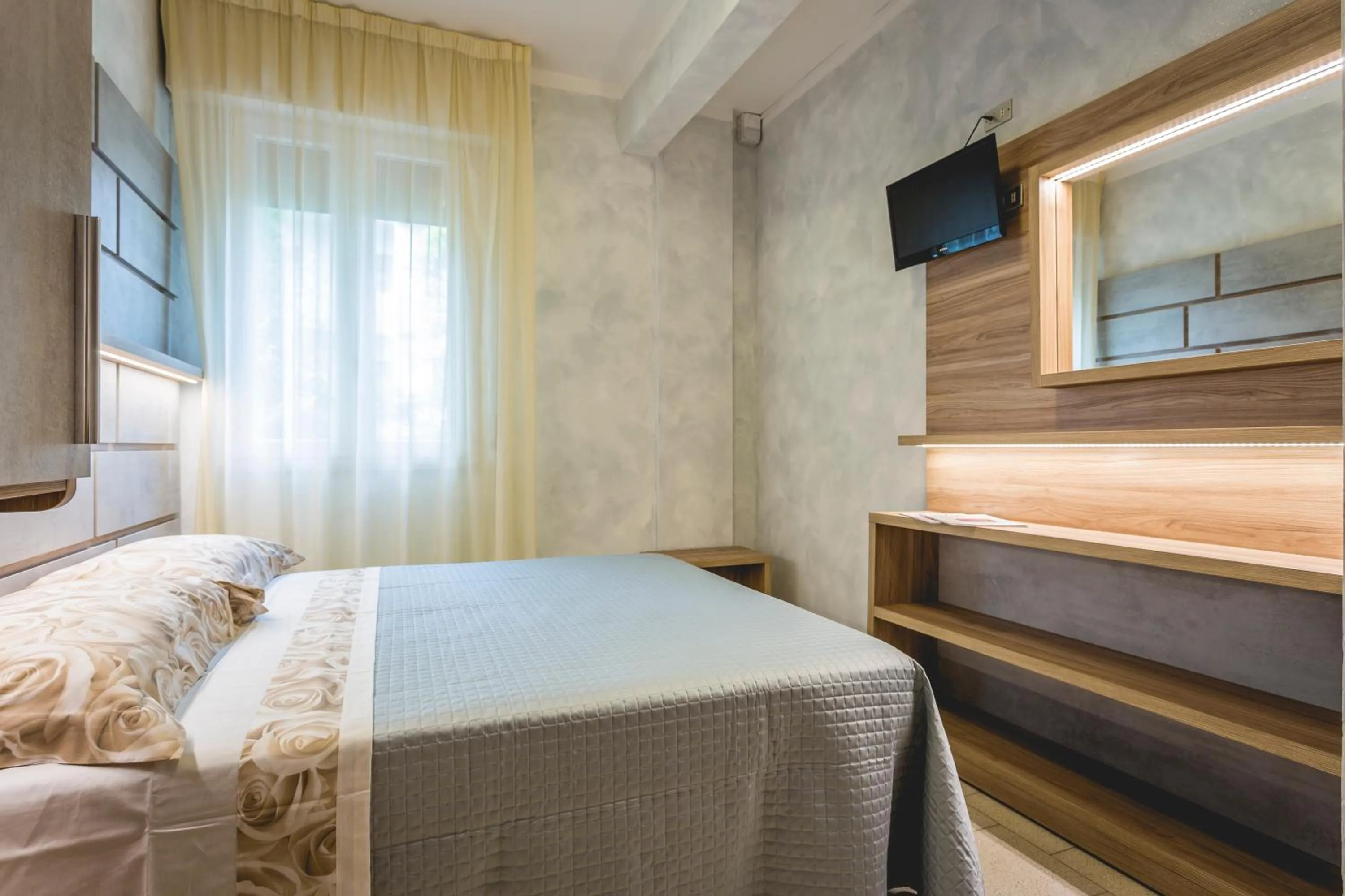 Photo of the whole room, Bed in Hotel Deborah