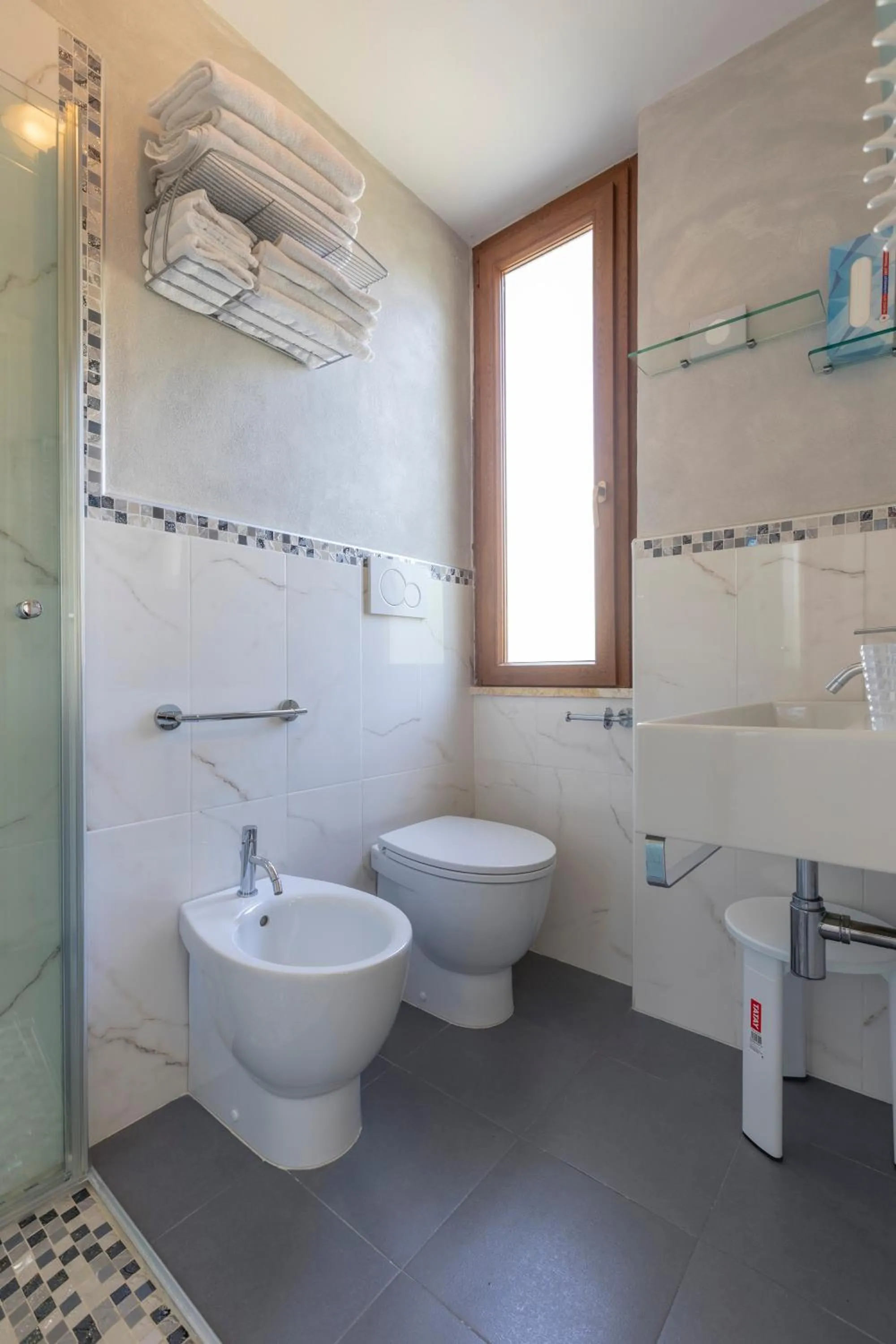 Bathroom in Hotel Deborah