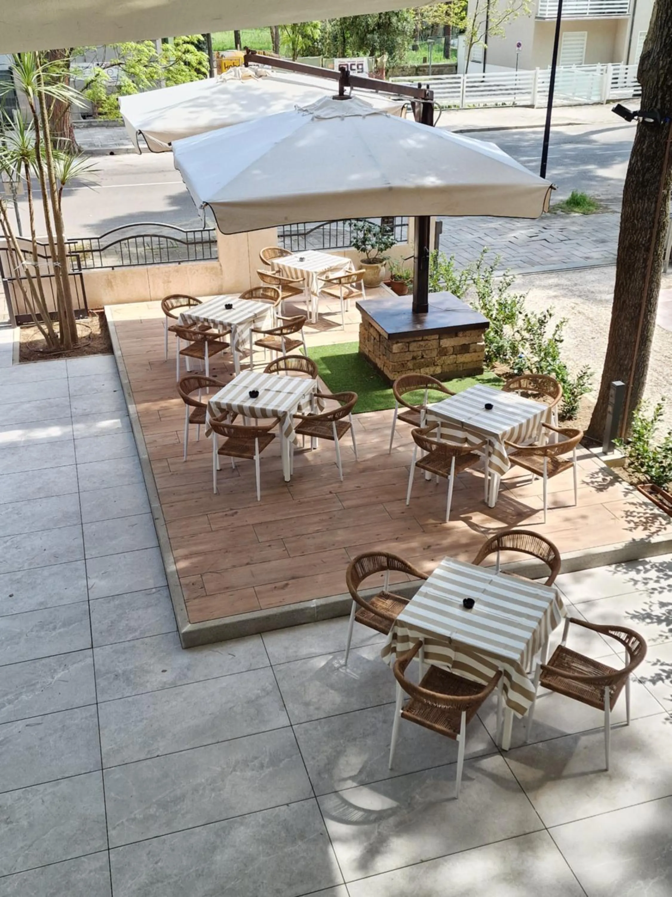 Garden in Hotel Deborah