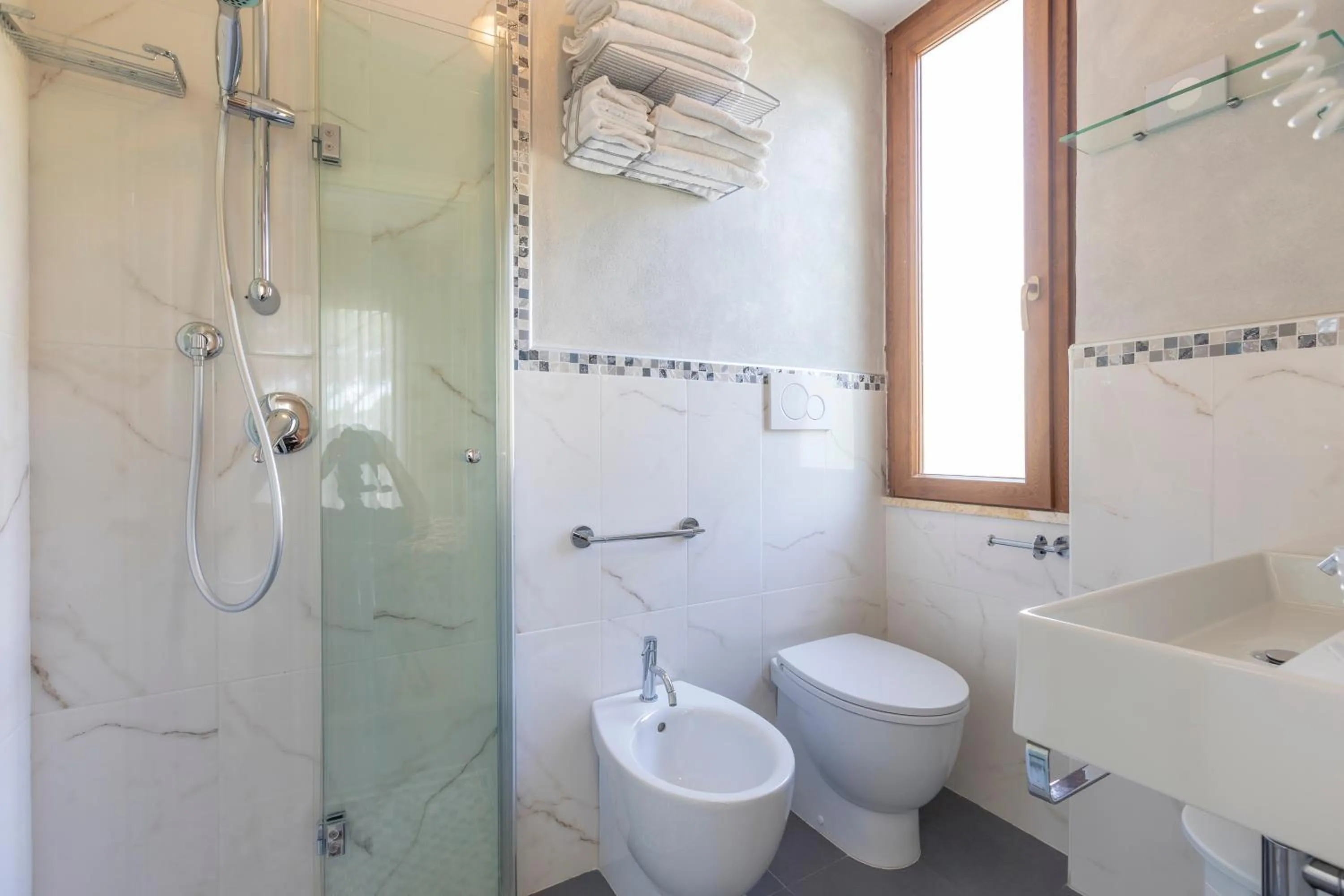 Bathroom in Hotel Deborah