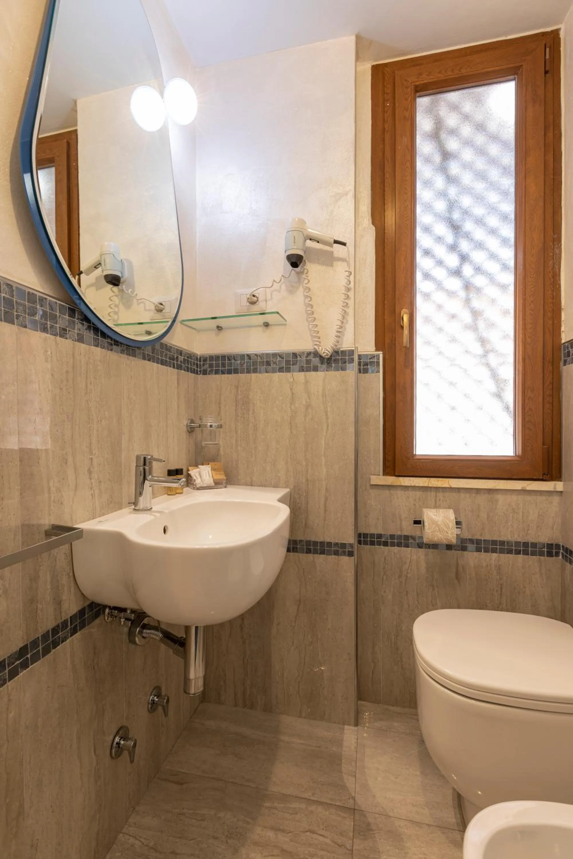 Bathroom in Hotel Deborah