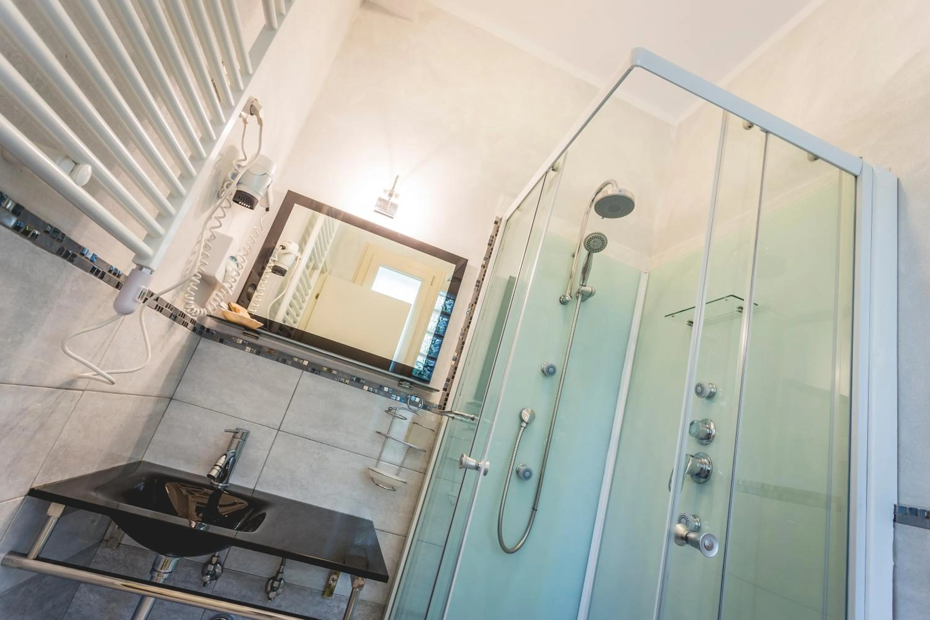 Bathroom in Hotel Deborah