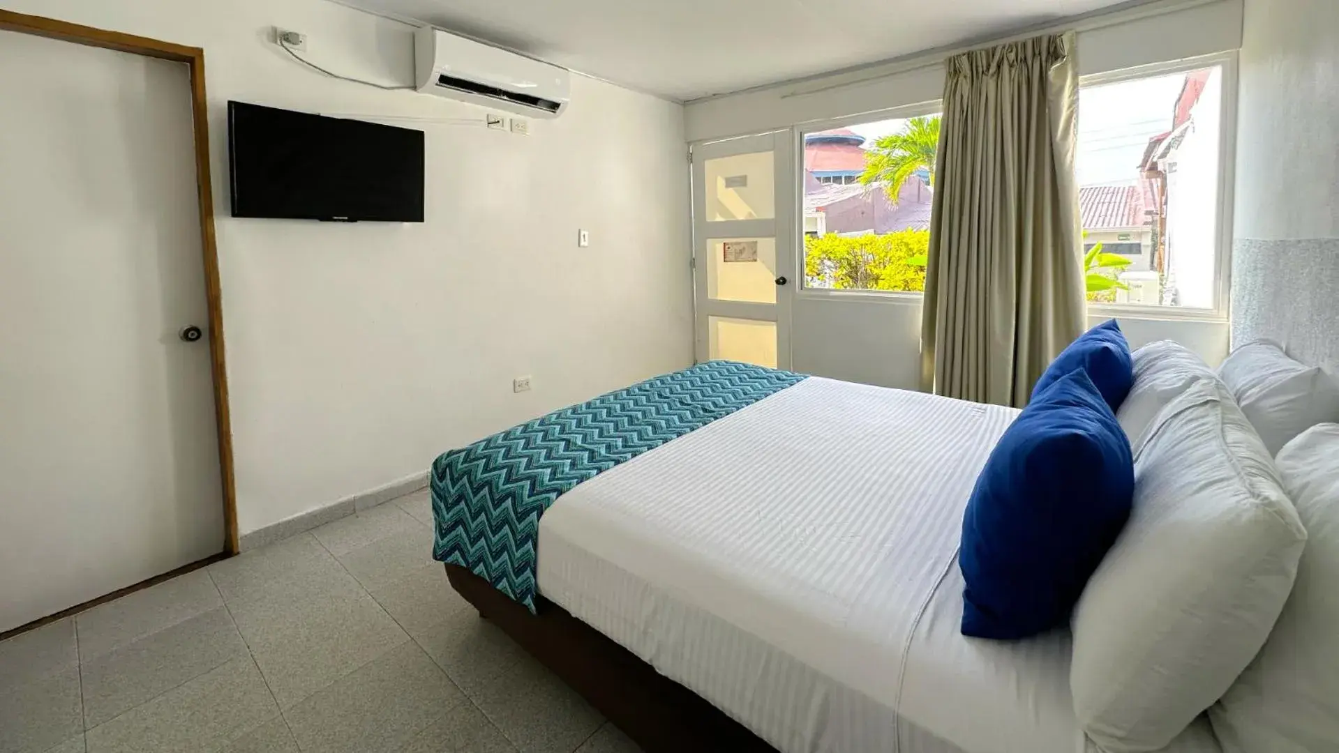 Bed in Hotel Blue Reef by On vacation Bed in Hotel Blue Reef by On vacation