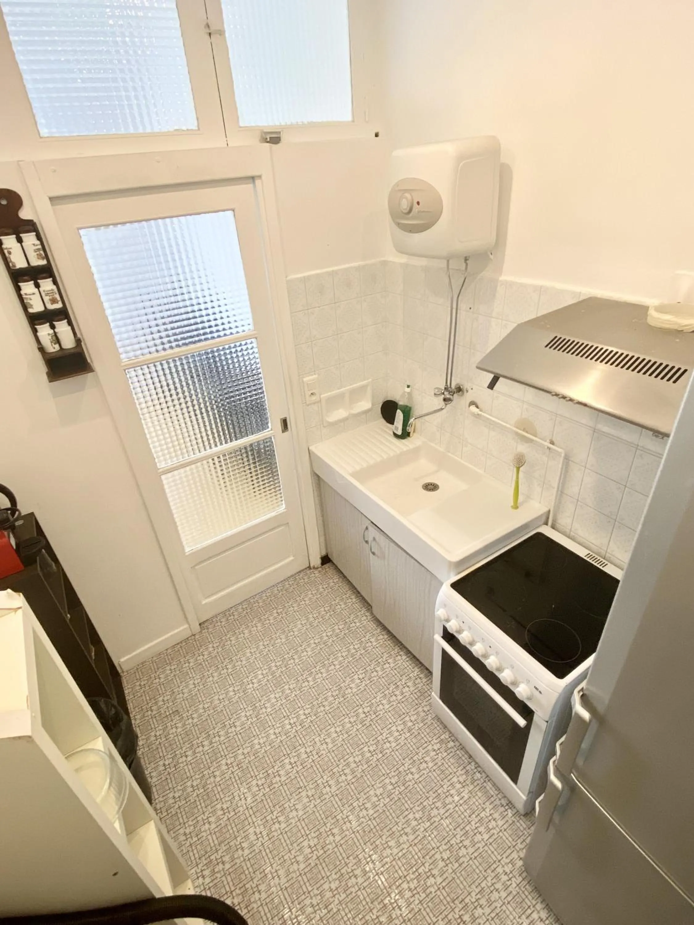 Kitchen or kitchenette in Esperanto