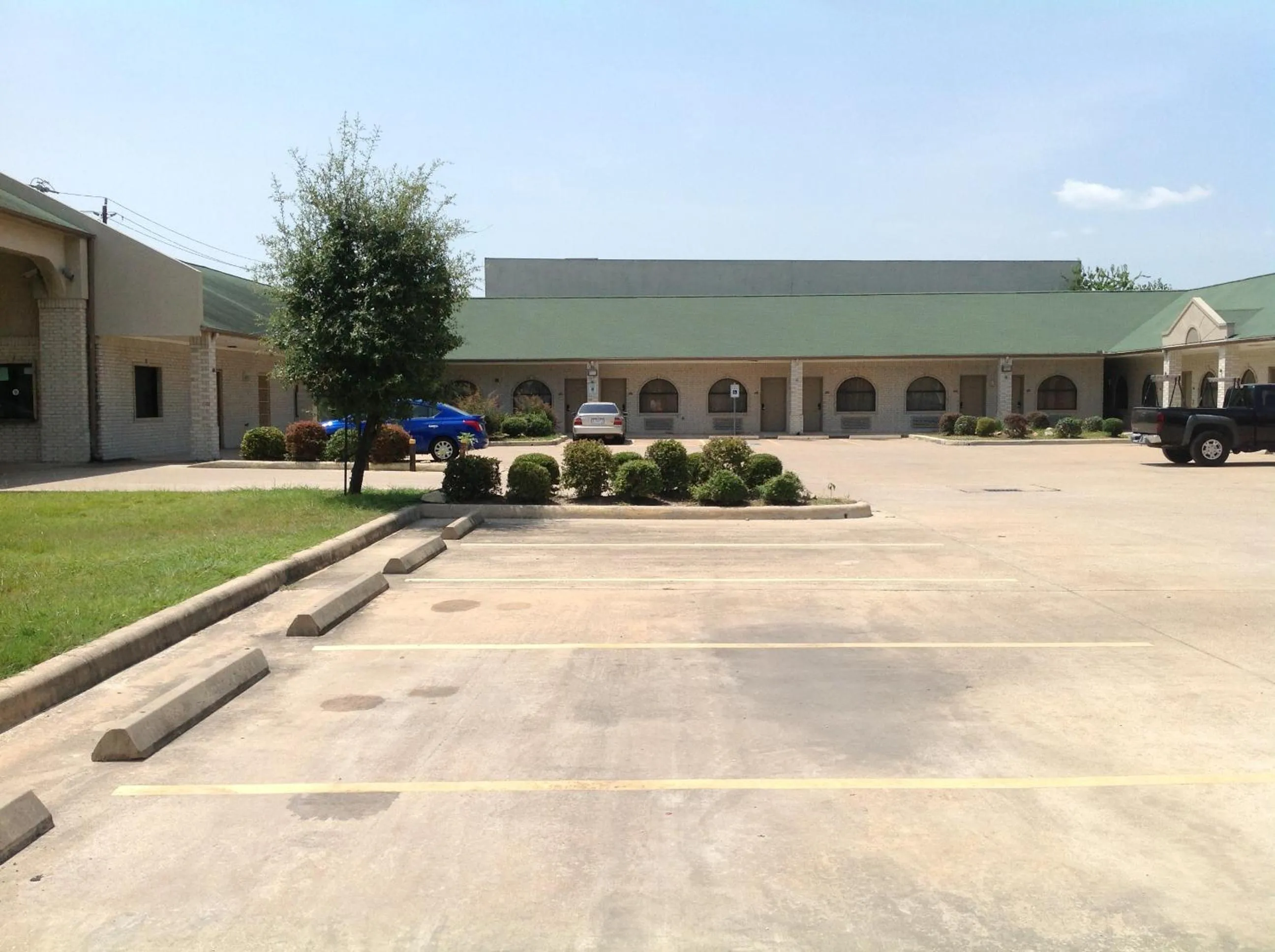 Budget Host Hempstead Inn Brookhollow/Energy Corridor