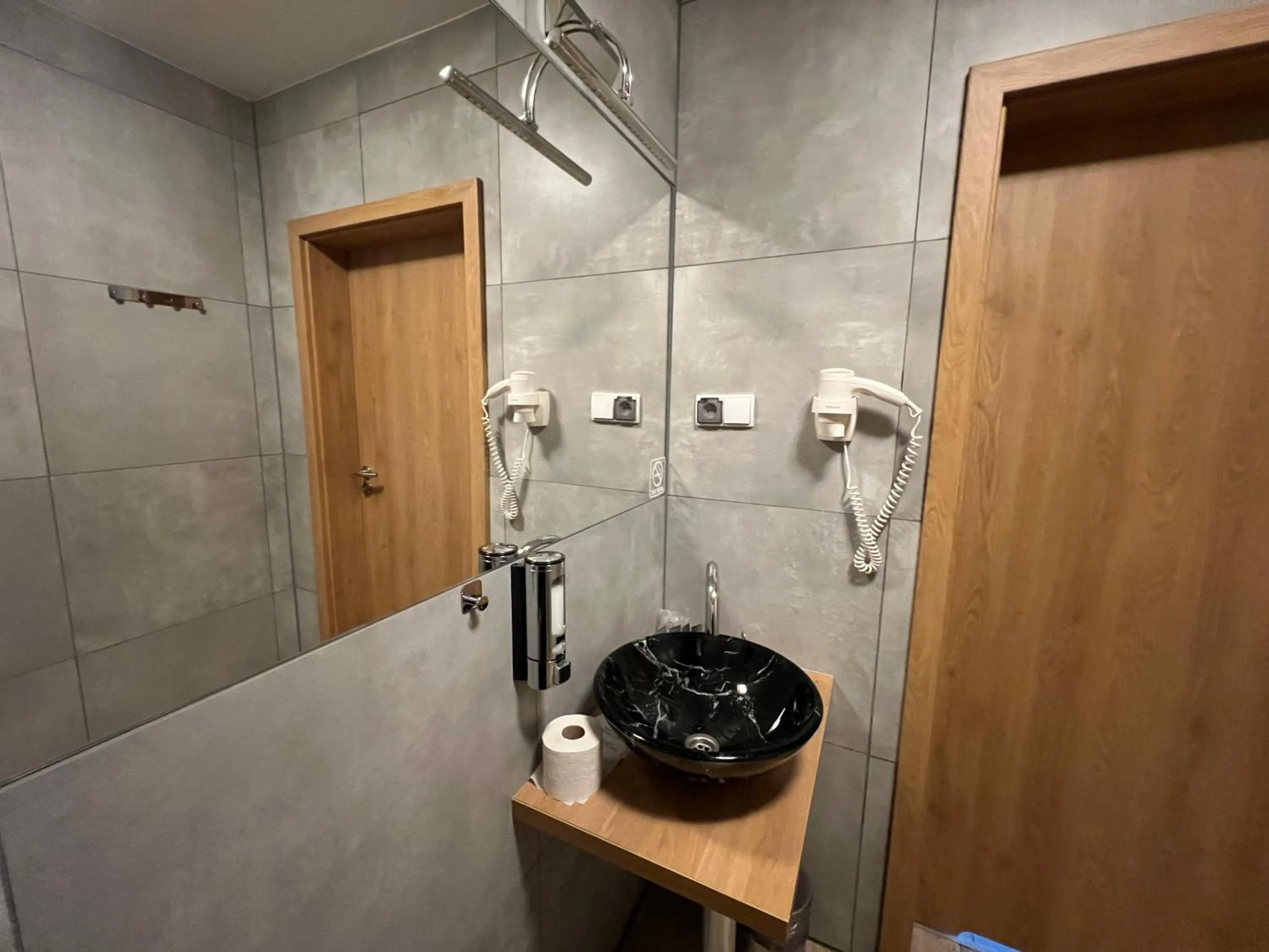 Bathroom in Apartamenty Katowice by Lantier - Swimming Pool Zone