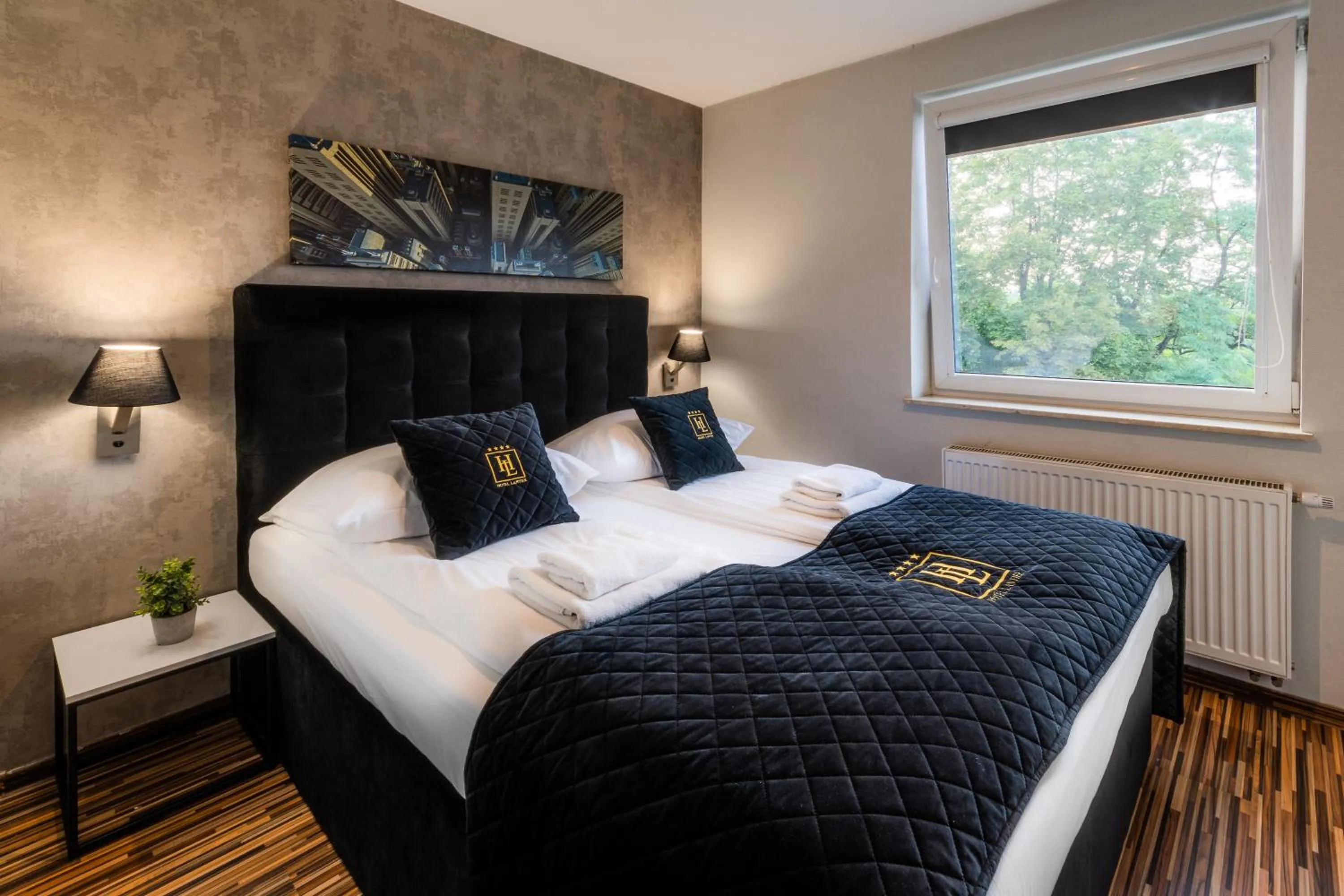 Bed in Apartamenty Katowice by Lantier - Swimming Pool Zone