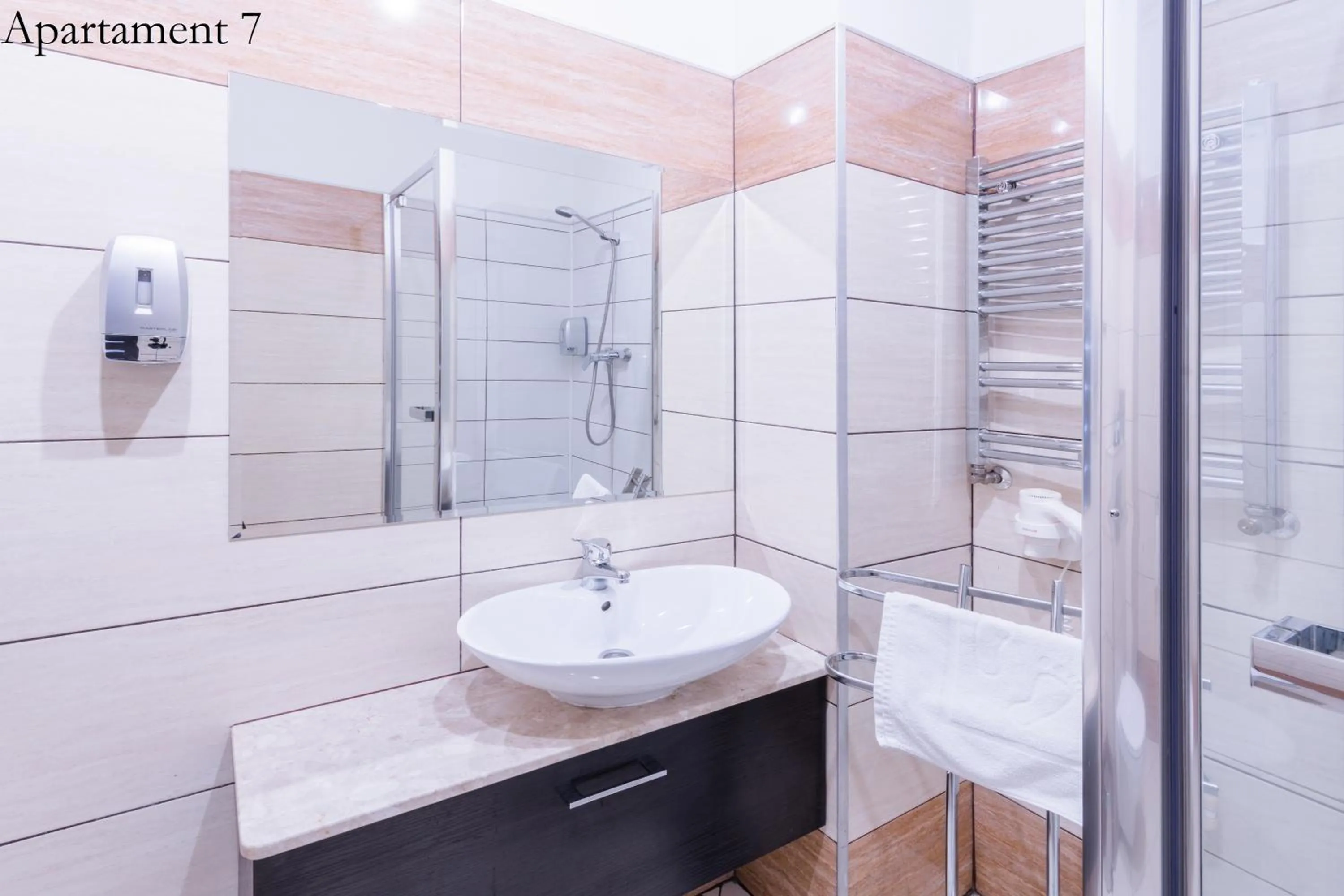 Shower in Apartamenty Katowice by Lantier - Swimming Pool Zone