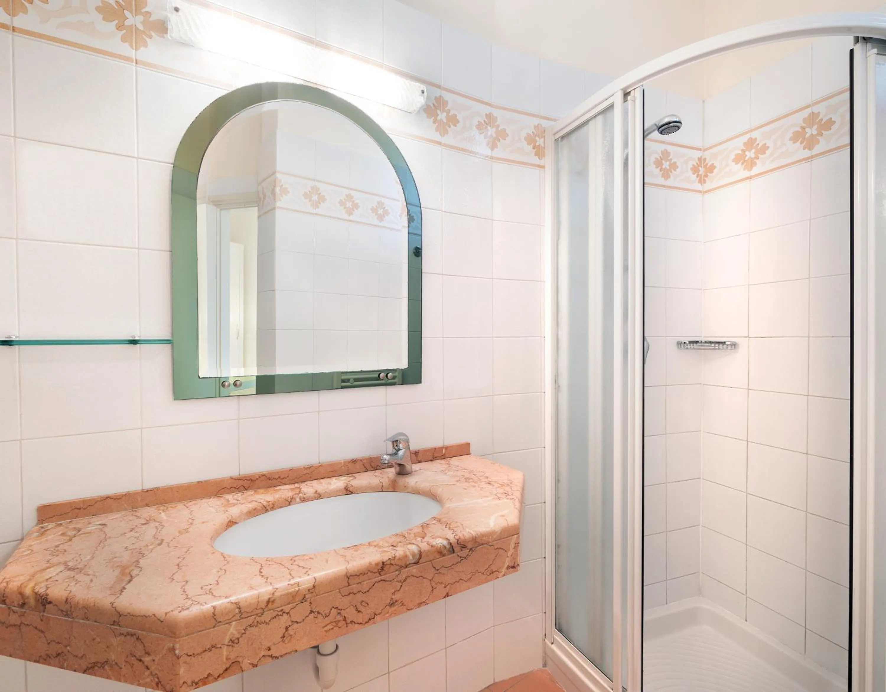 Shower in Hotel Fenice Gluten Free