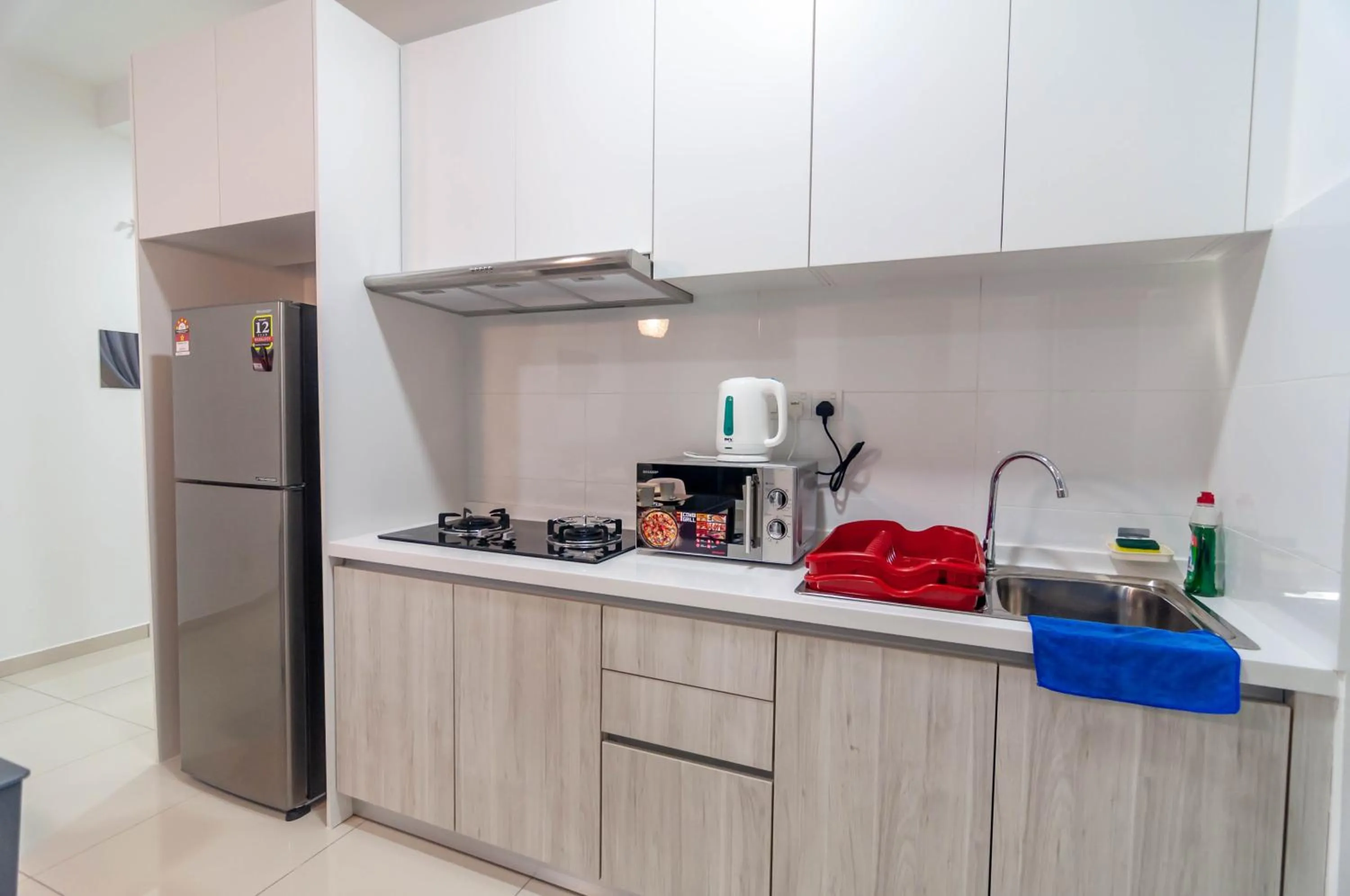 Kenwingston Square Garden By IdealHub