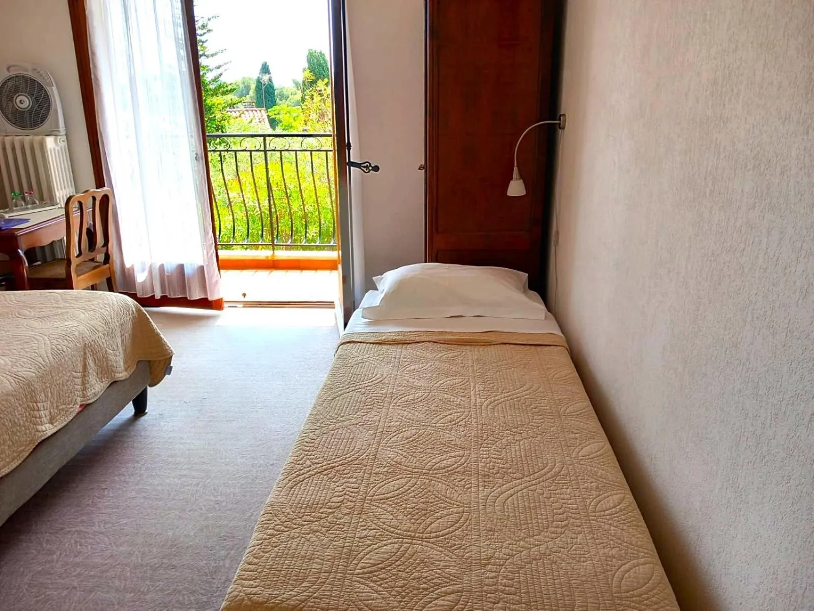 Bed in Hôtel Cap Soleil