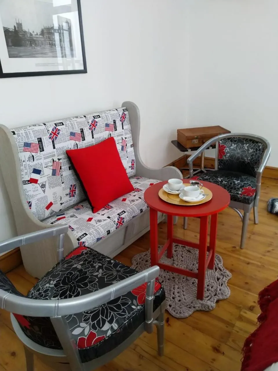 Seating area in Savoy Hotel Beaufort-West