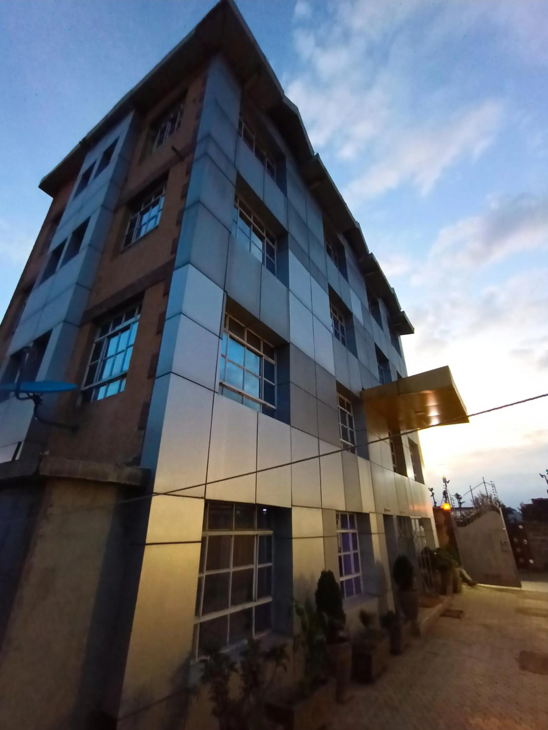 Property building in Kentania Hotel & Spa, Nakuru - Kenya