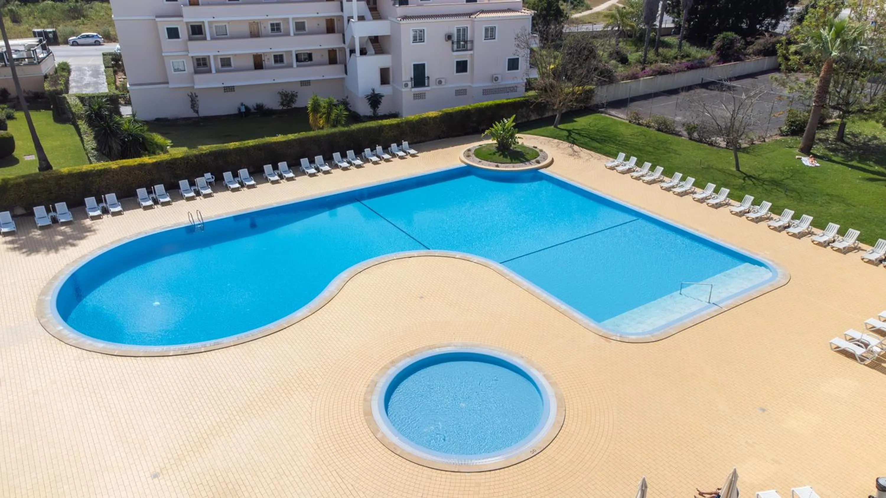 Swimming pool in Dunas do Alvor - Torralvor