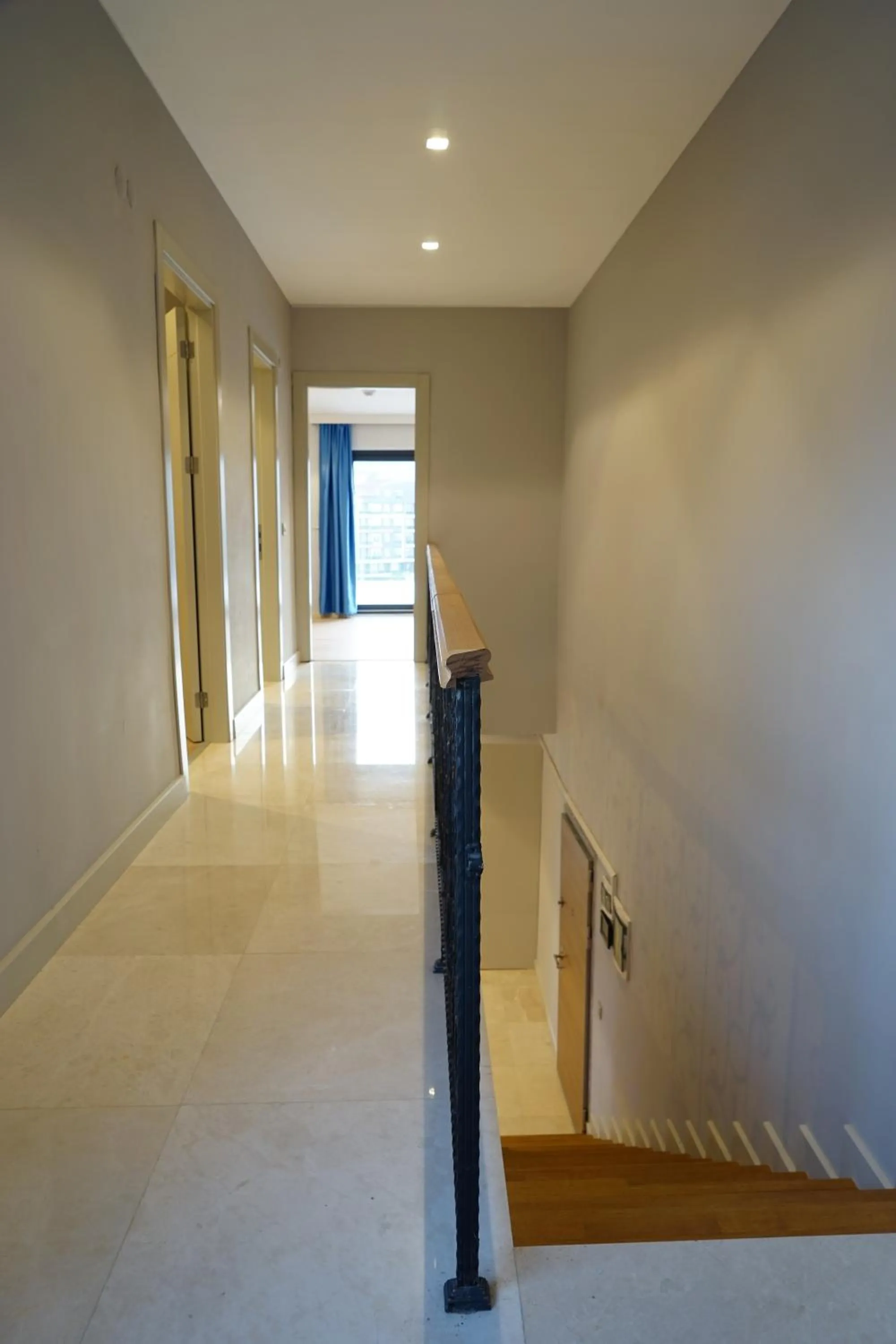 Property building in MENE SUITES