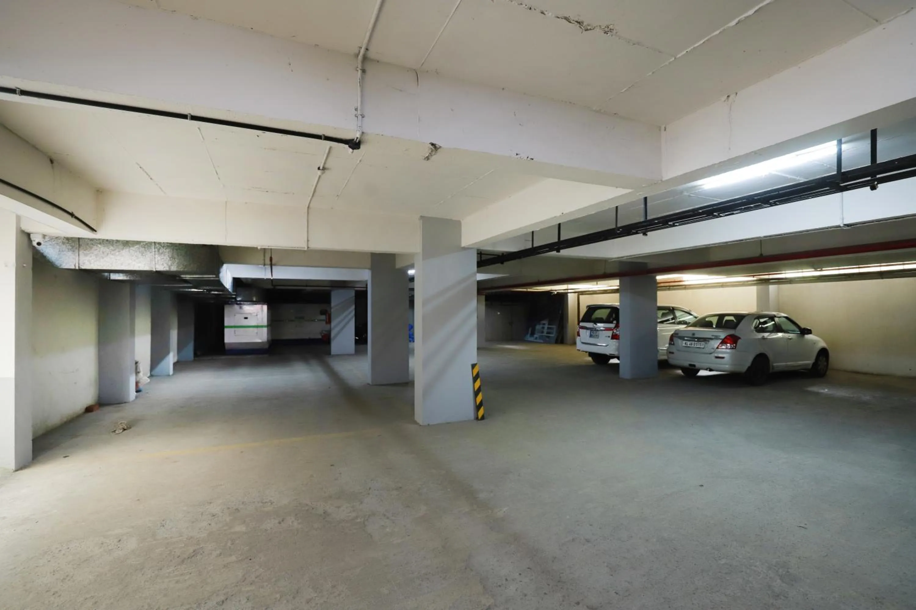 Parking in Bhavanam Regency Guruvayoor