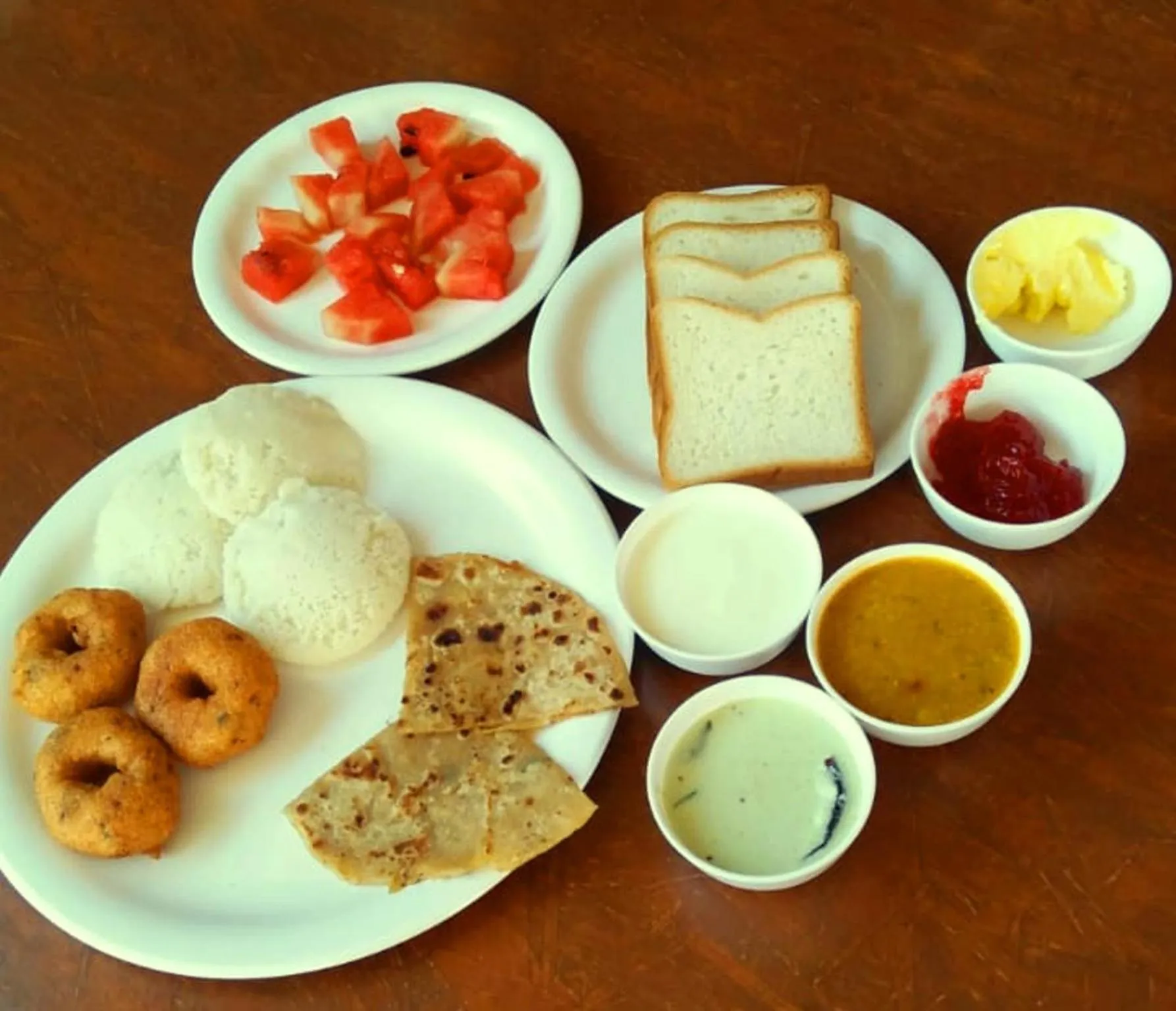 Breakfast in Kensington Suites